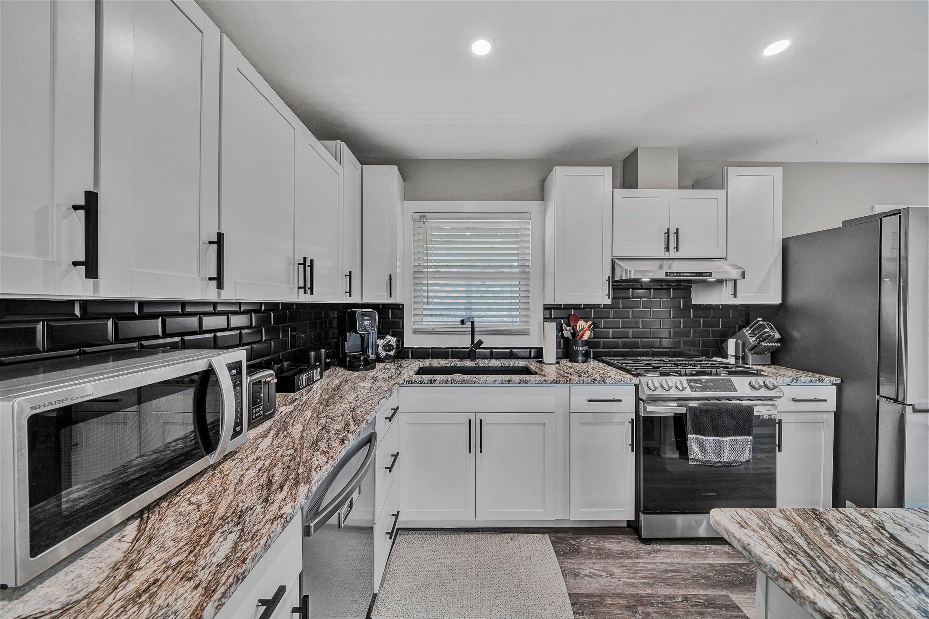 358 Keesling AVE