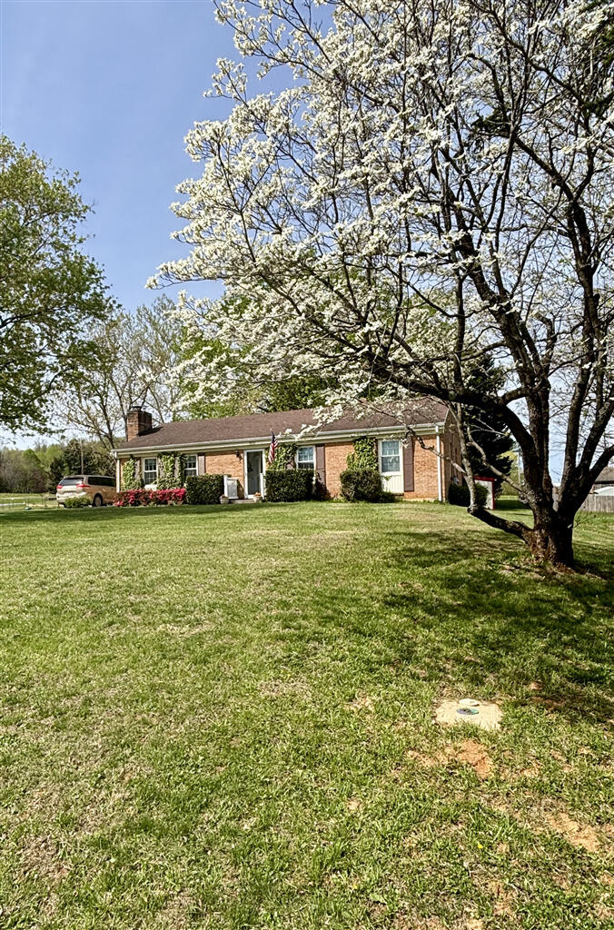 1032 Windy Ridge DR