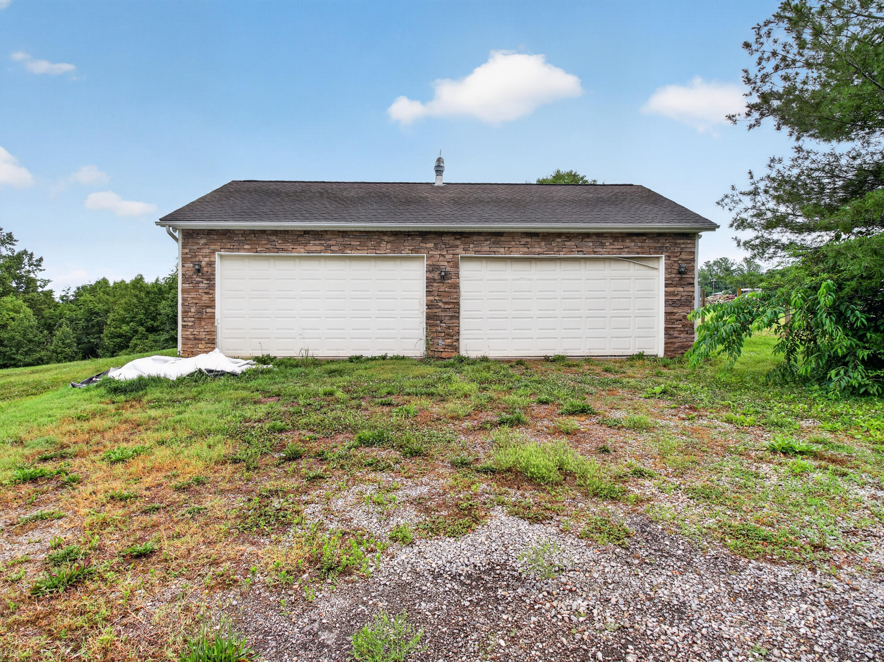 2326 Callaway RD