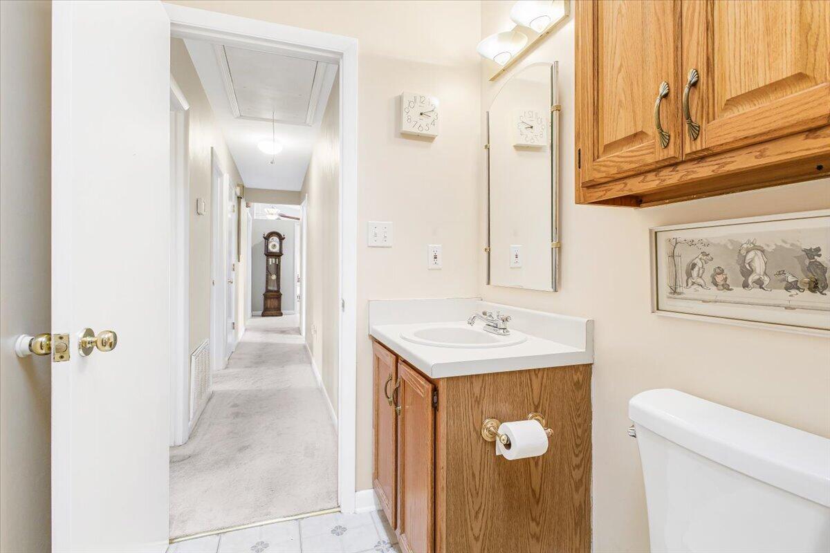 5145 Jonathan LN