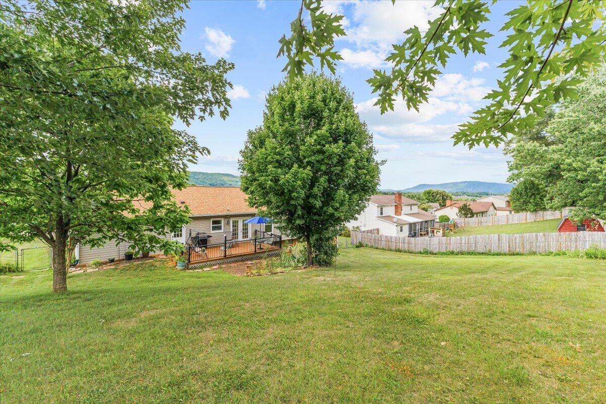 5145 Jonathan LN