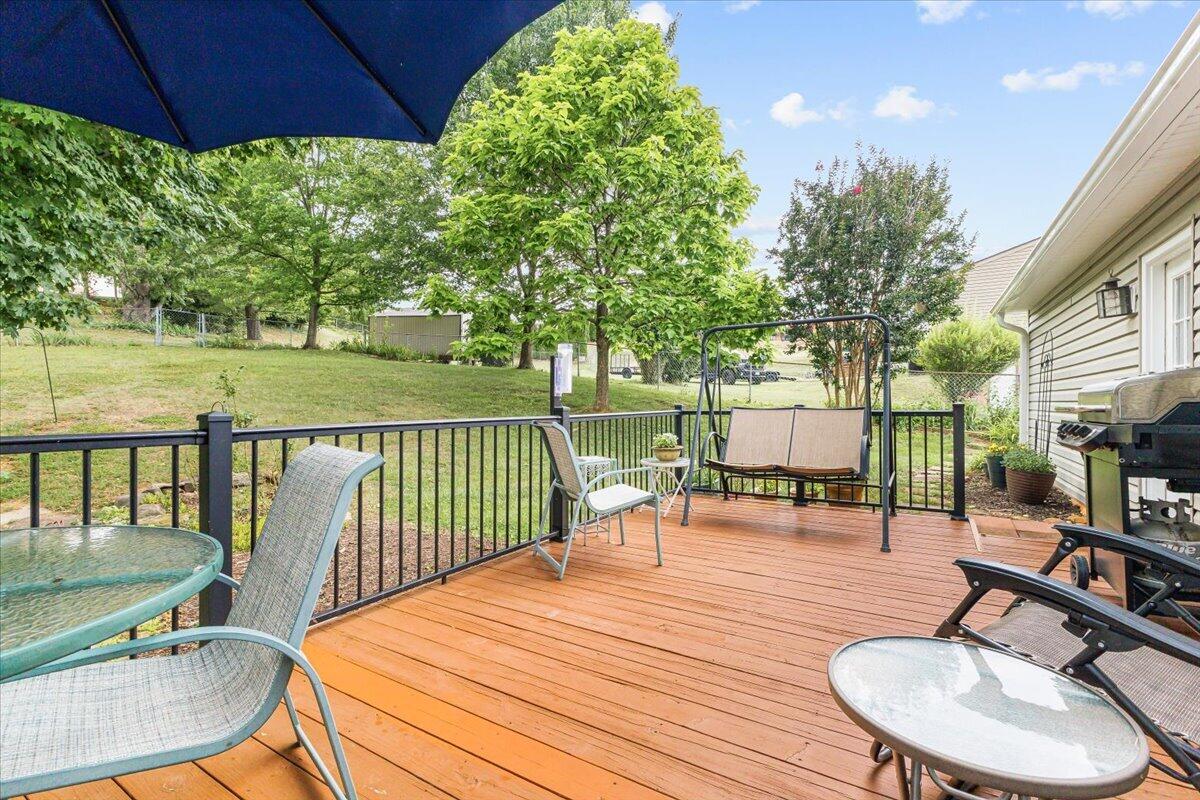 5145 Jonathan LN