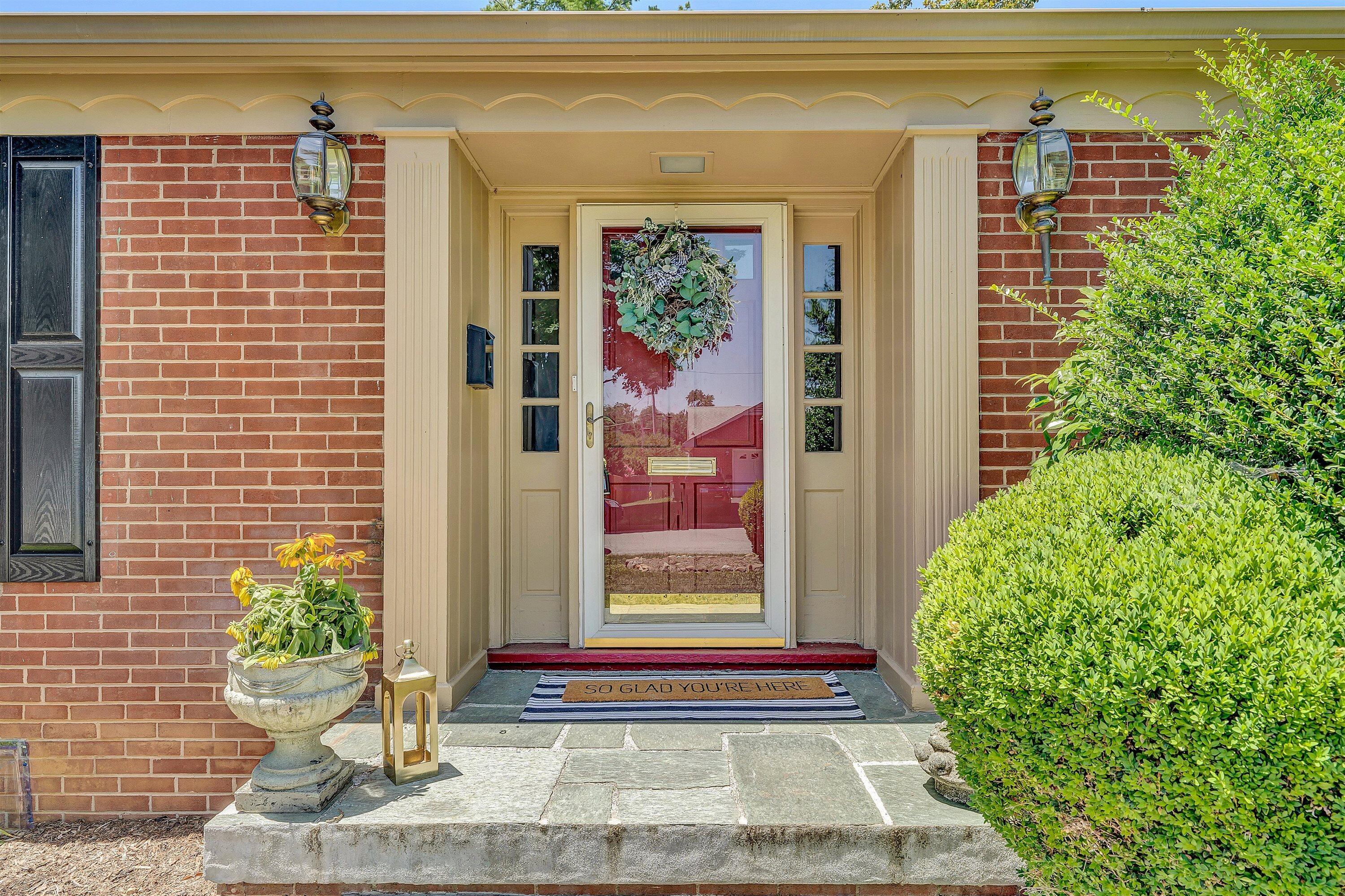 423 Highfield RD