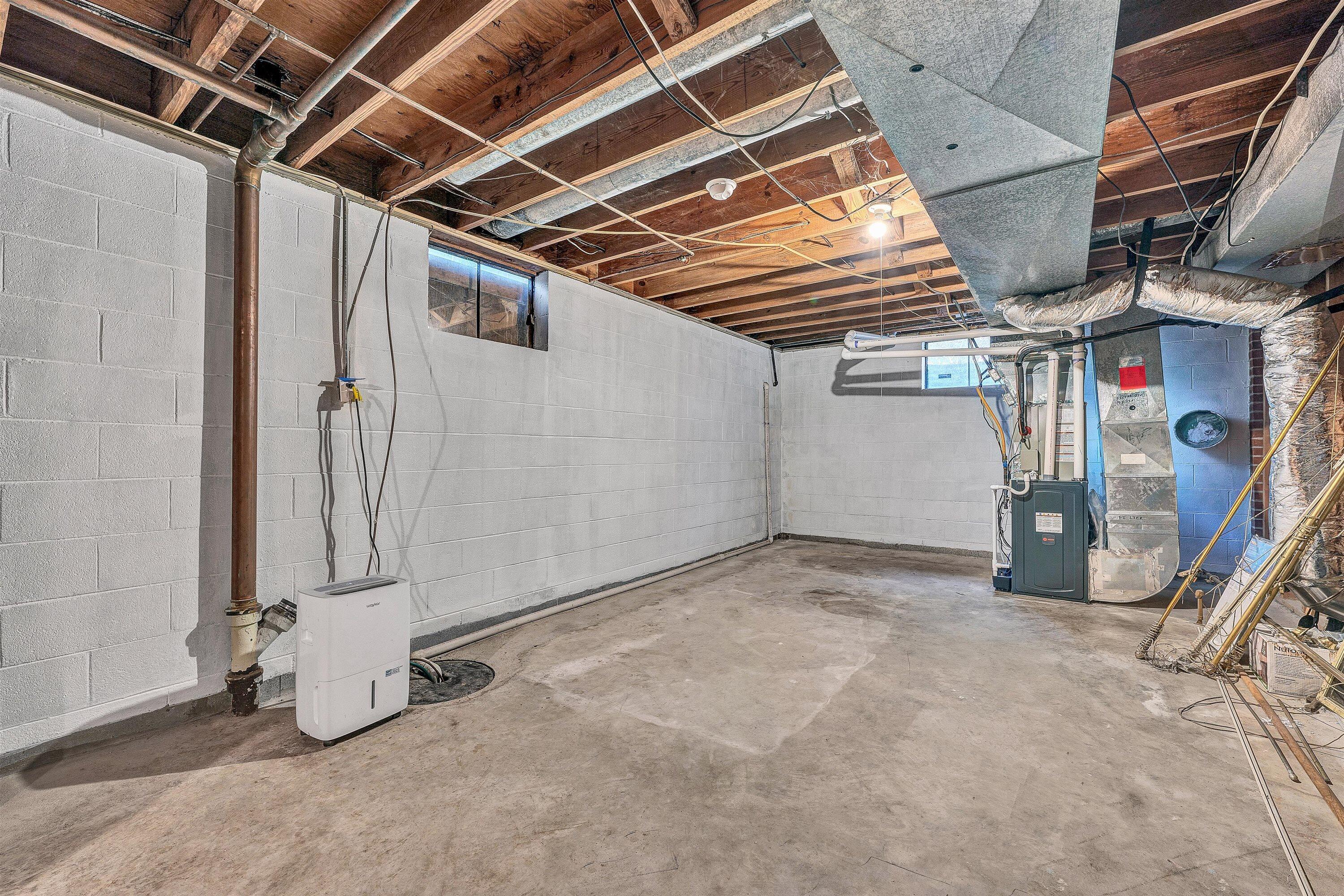 423 Highfield RD