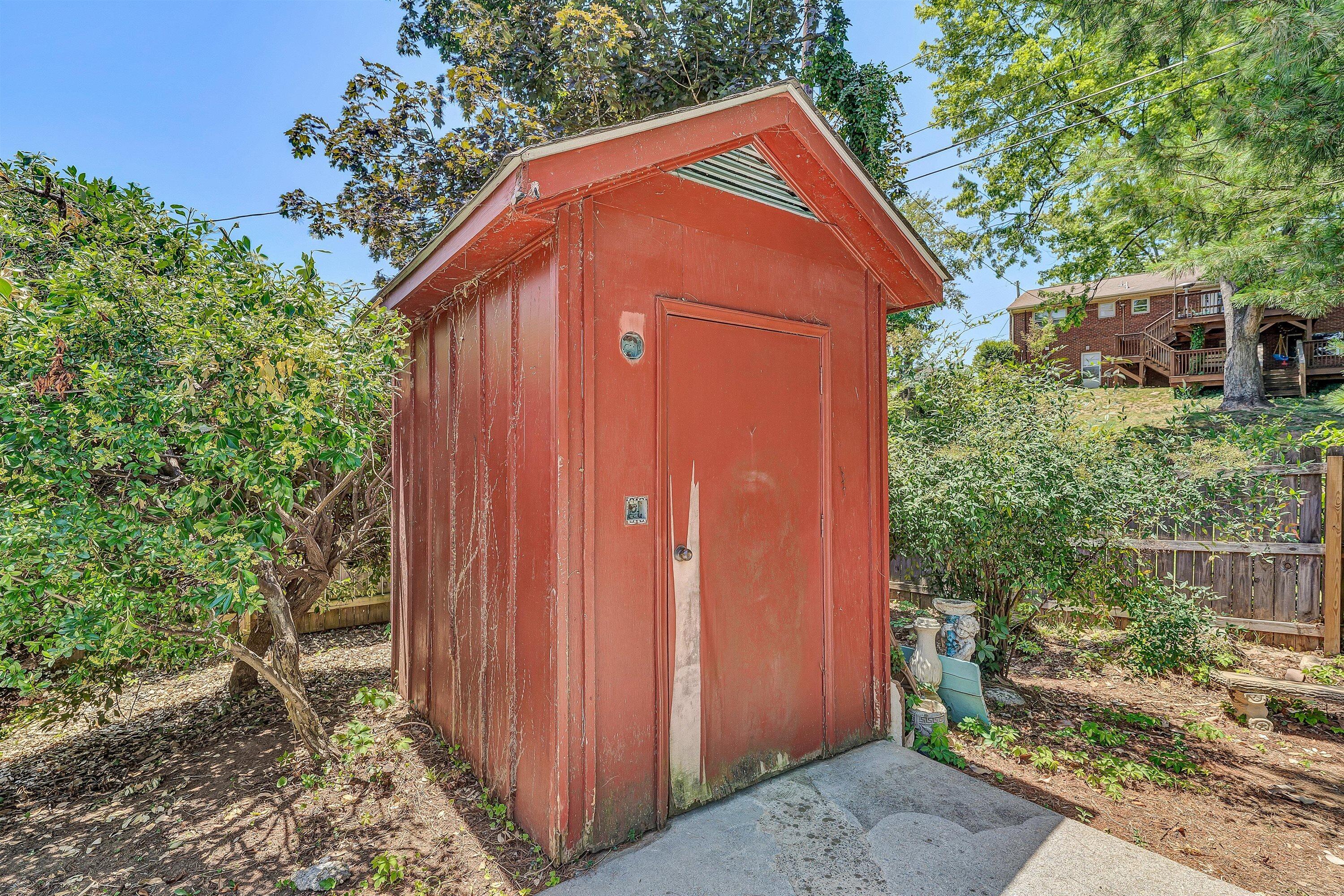 423 Highfield RD