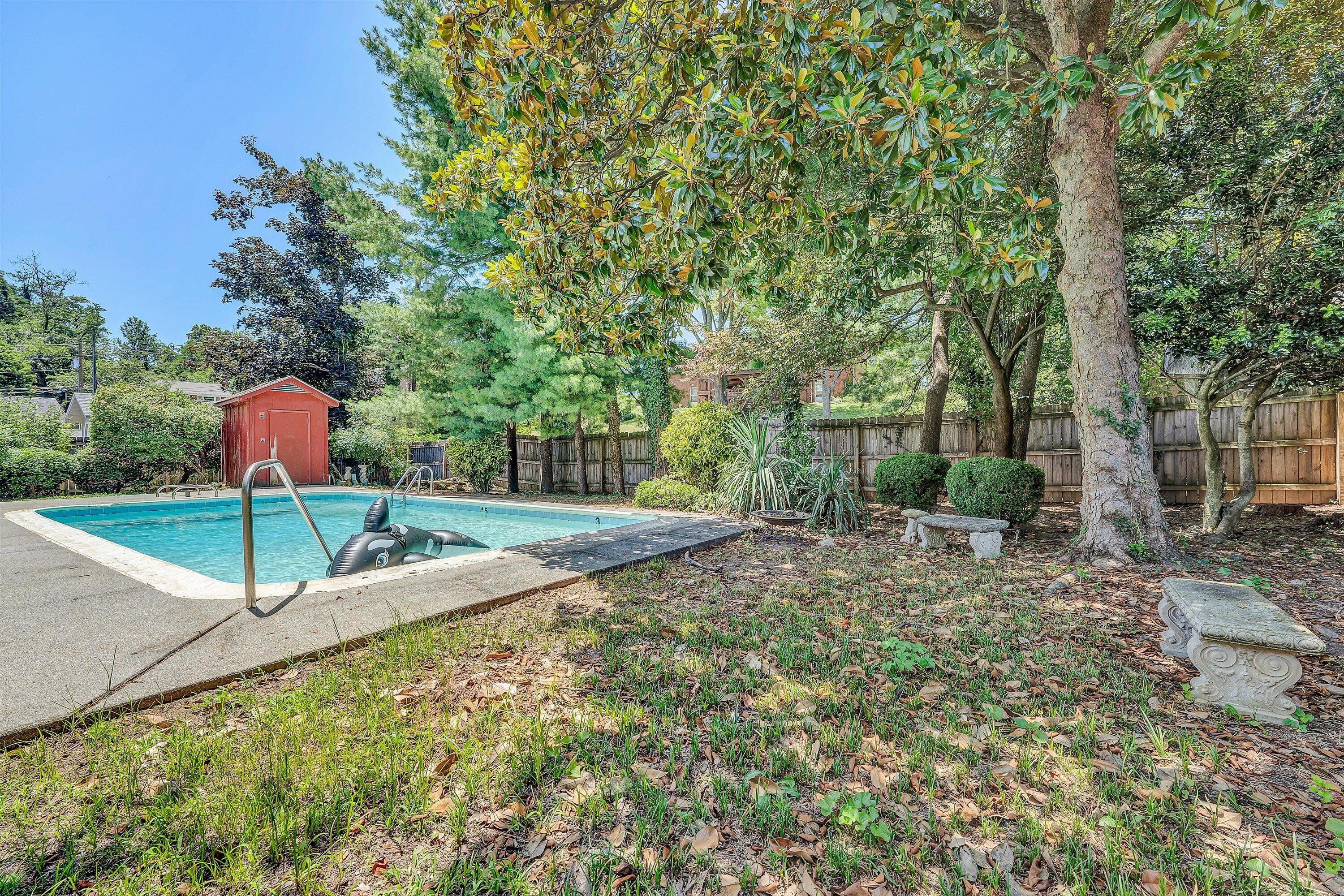 423 Highfield RD