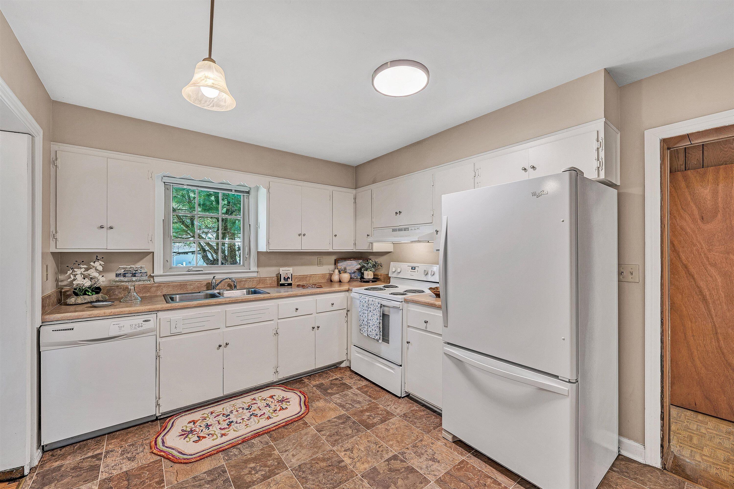 423 Highfield RD