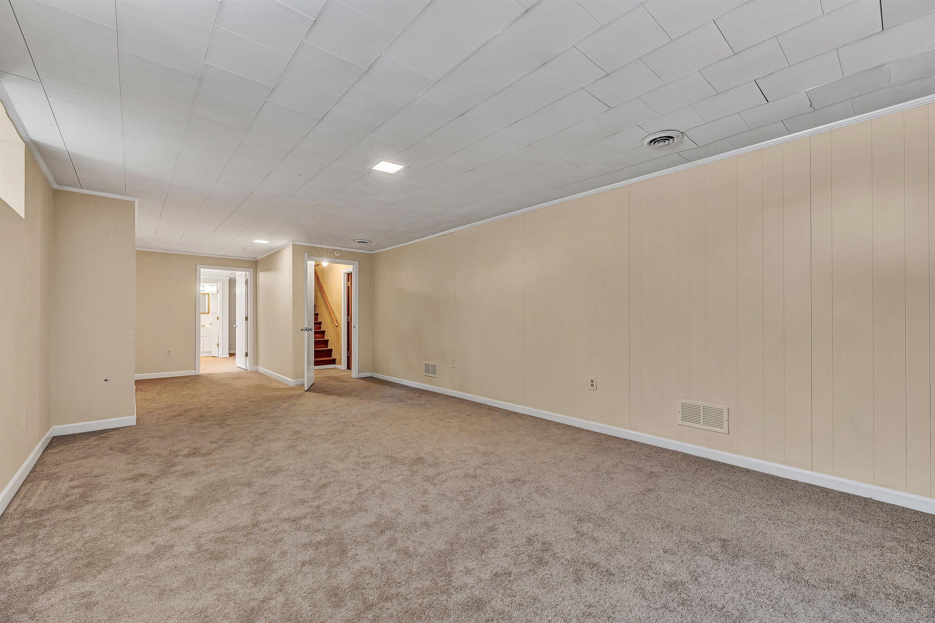 423 Highfield RD