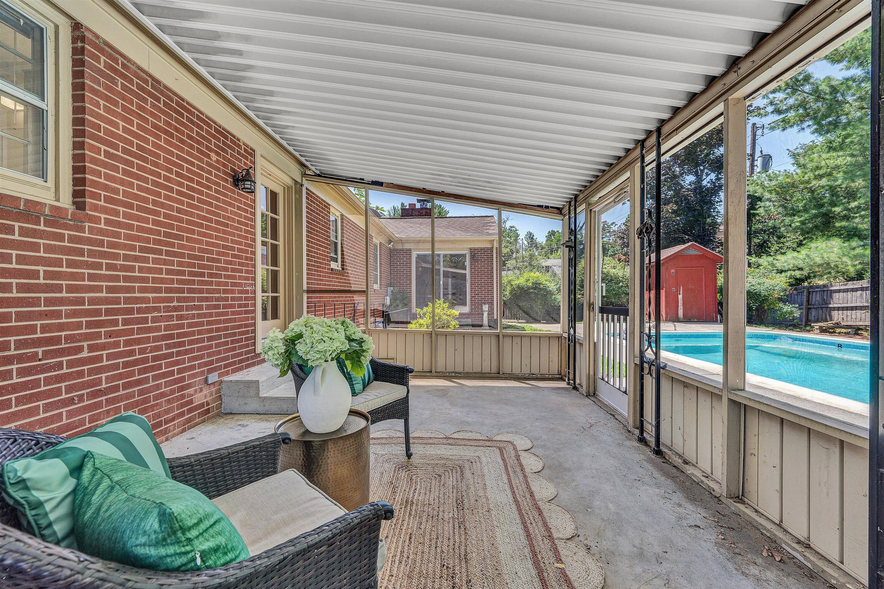 423 Highfield RD