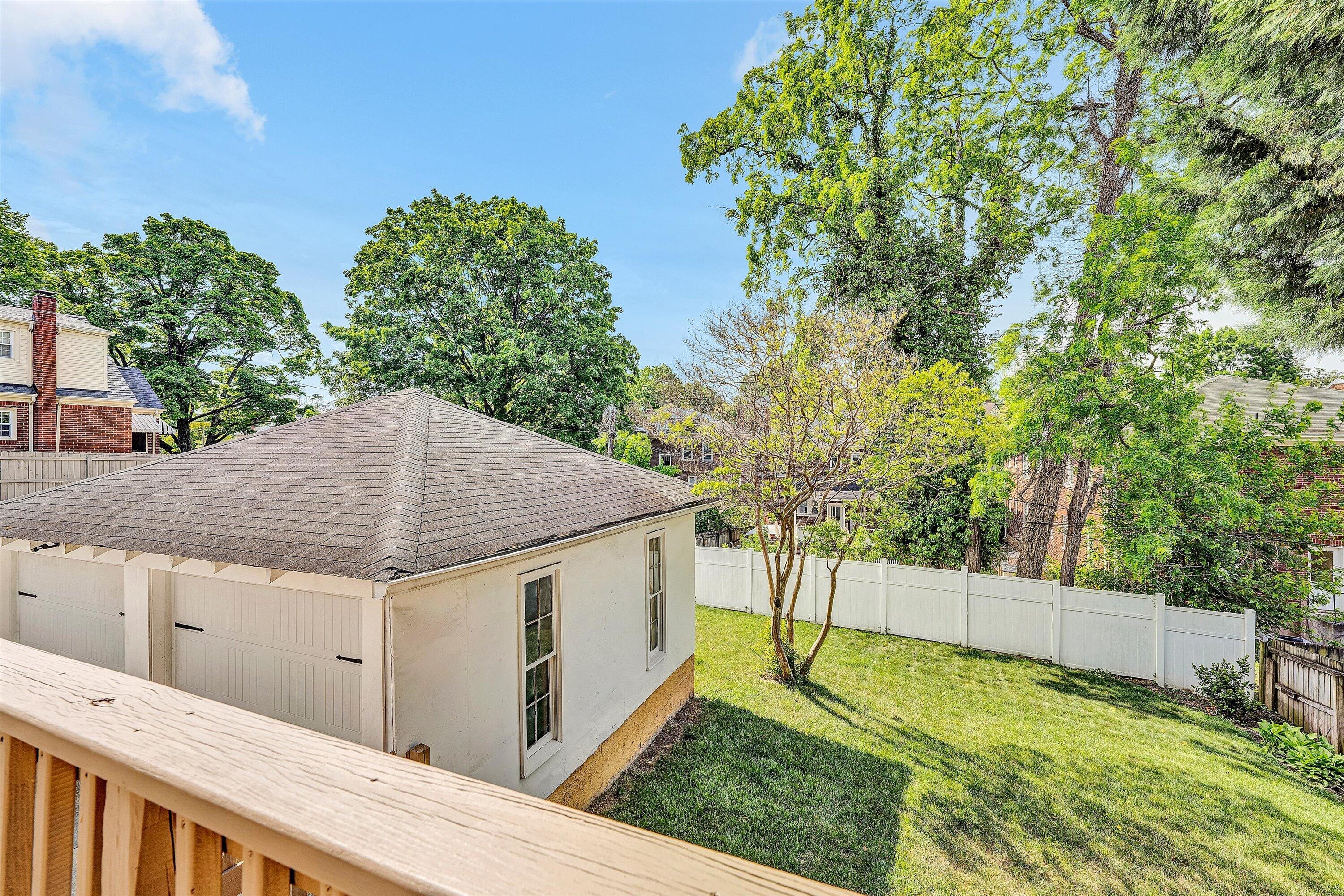 1912 Bluemont AVE SW