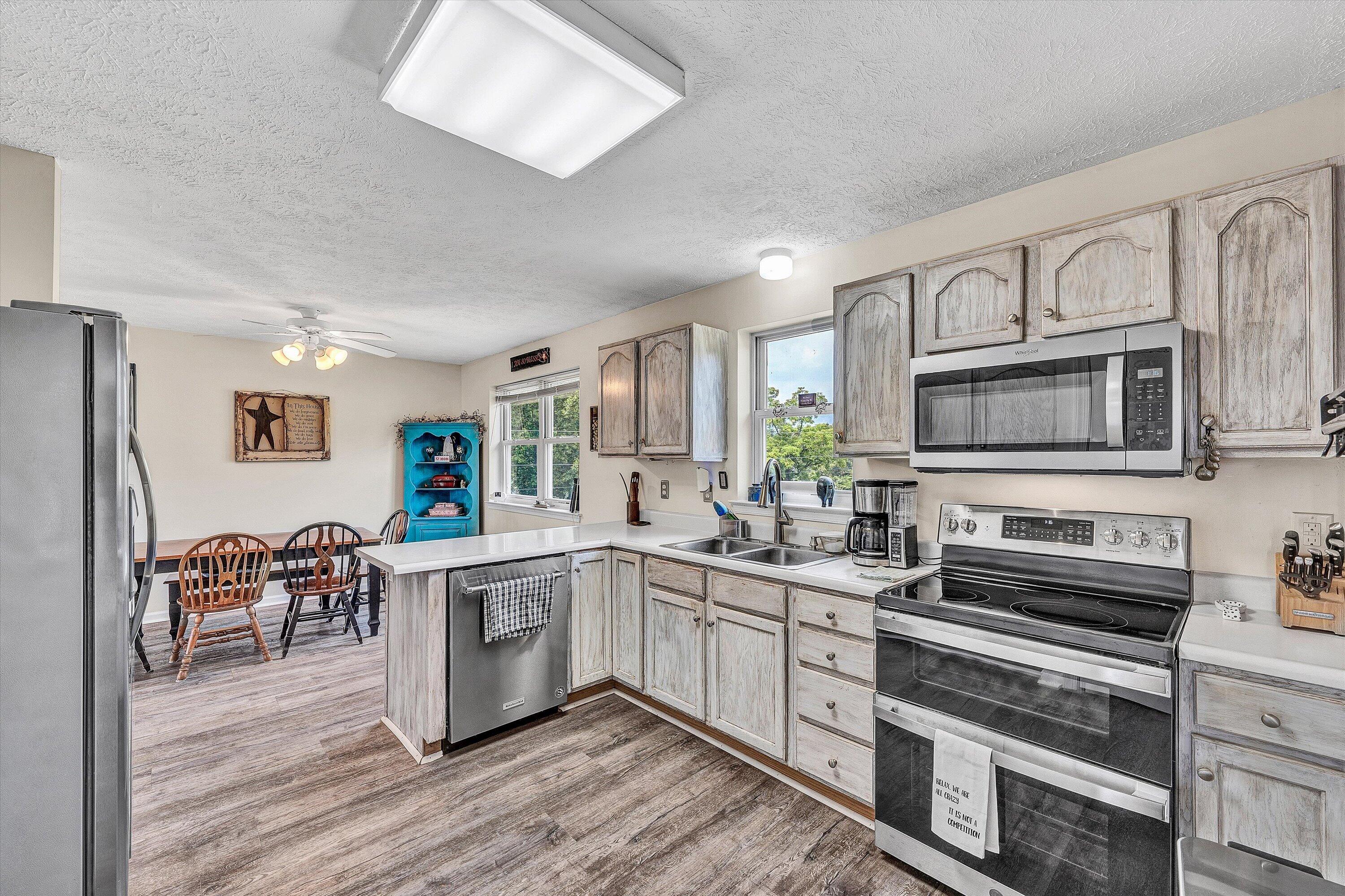 3626 Old Fincastle RD