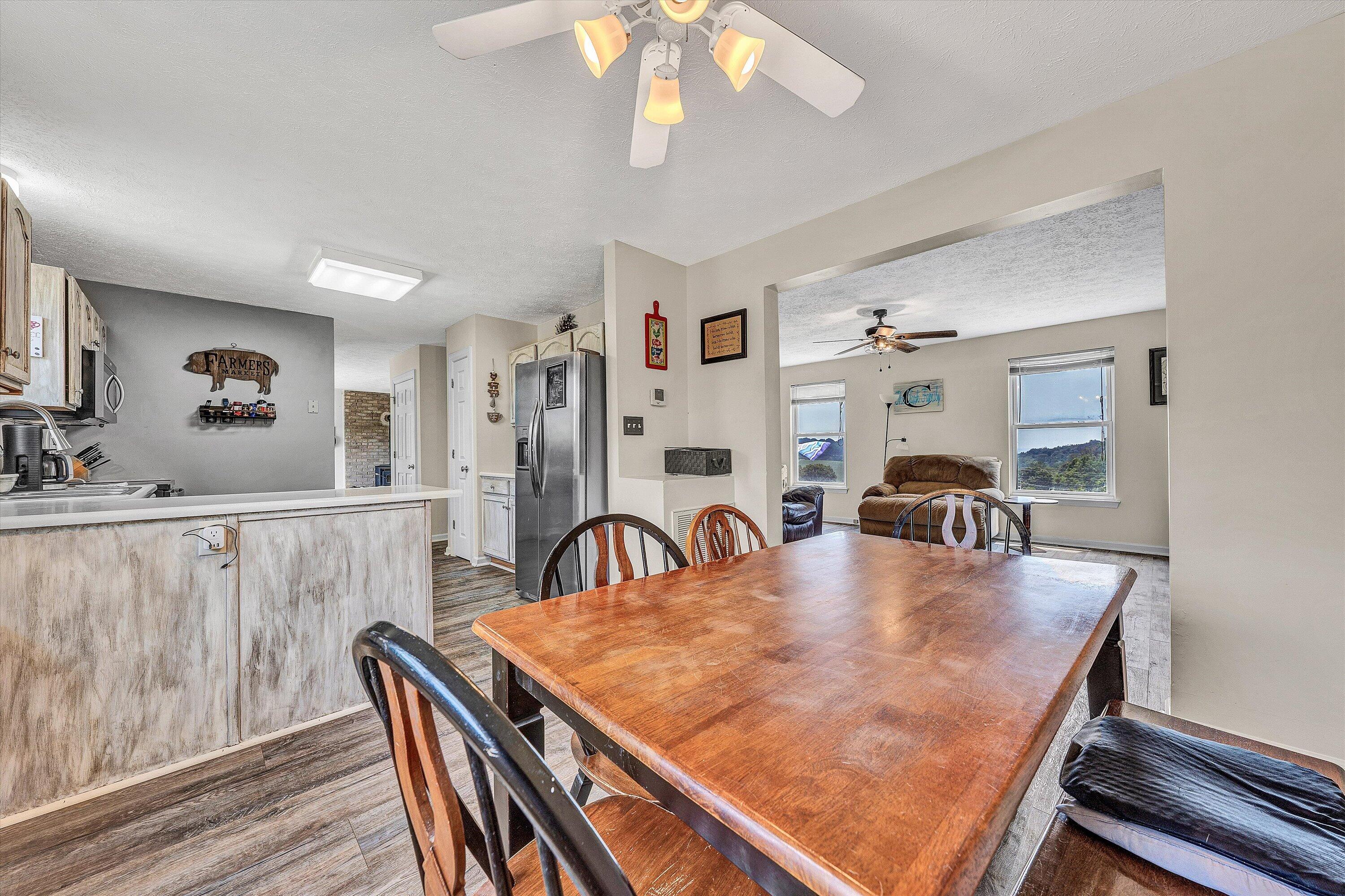 3626 Old Fincastle RD