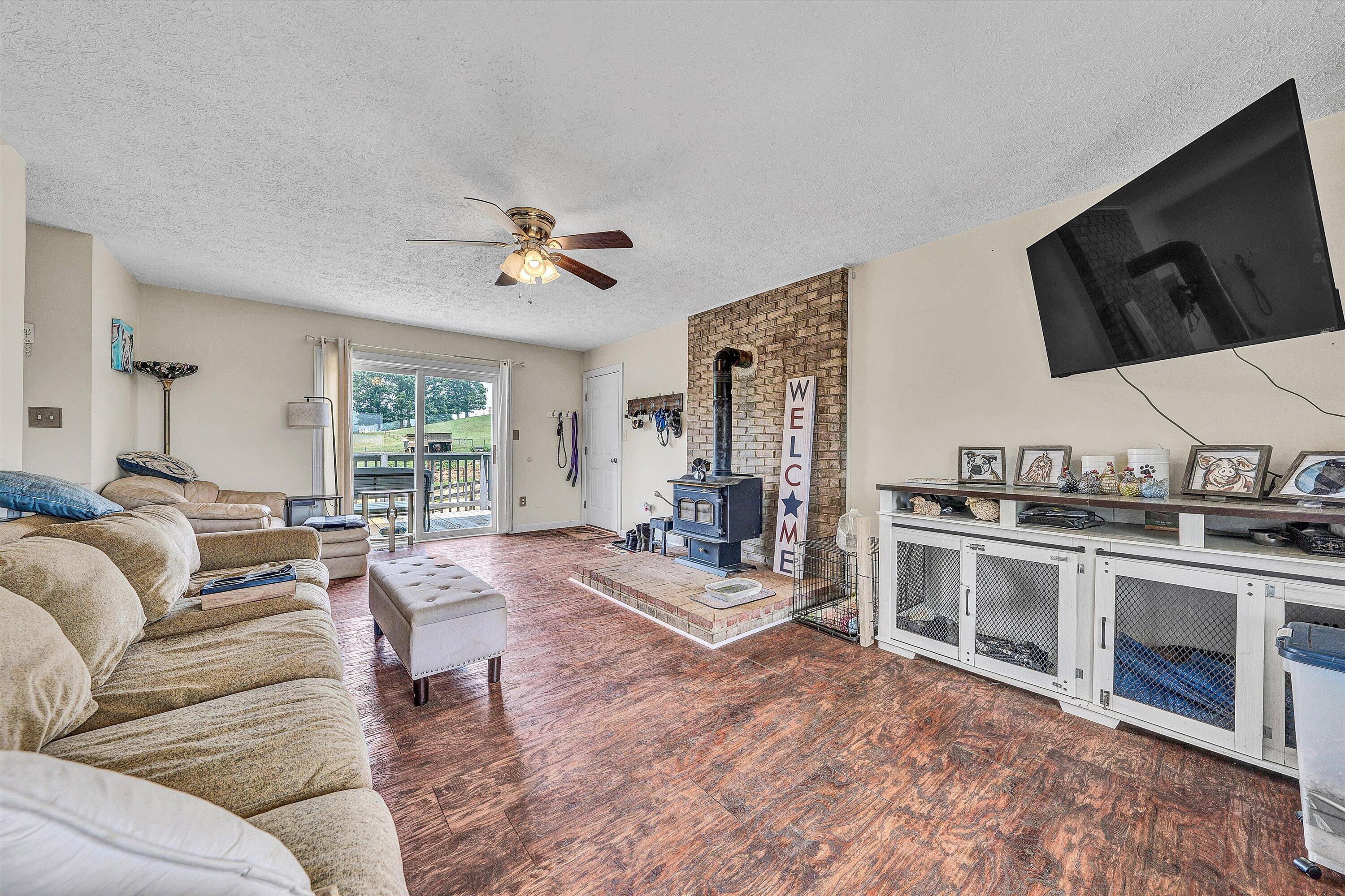 3626 Old Fincastle RD