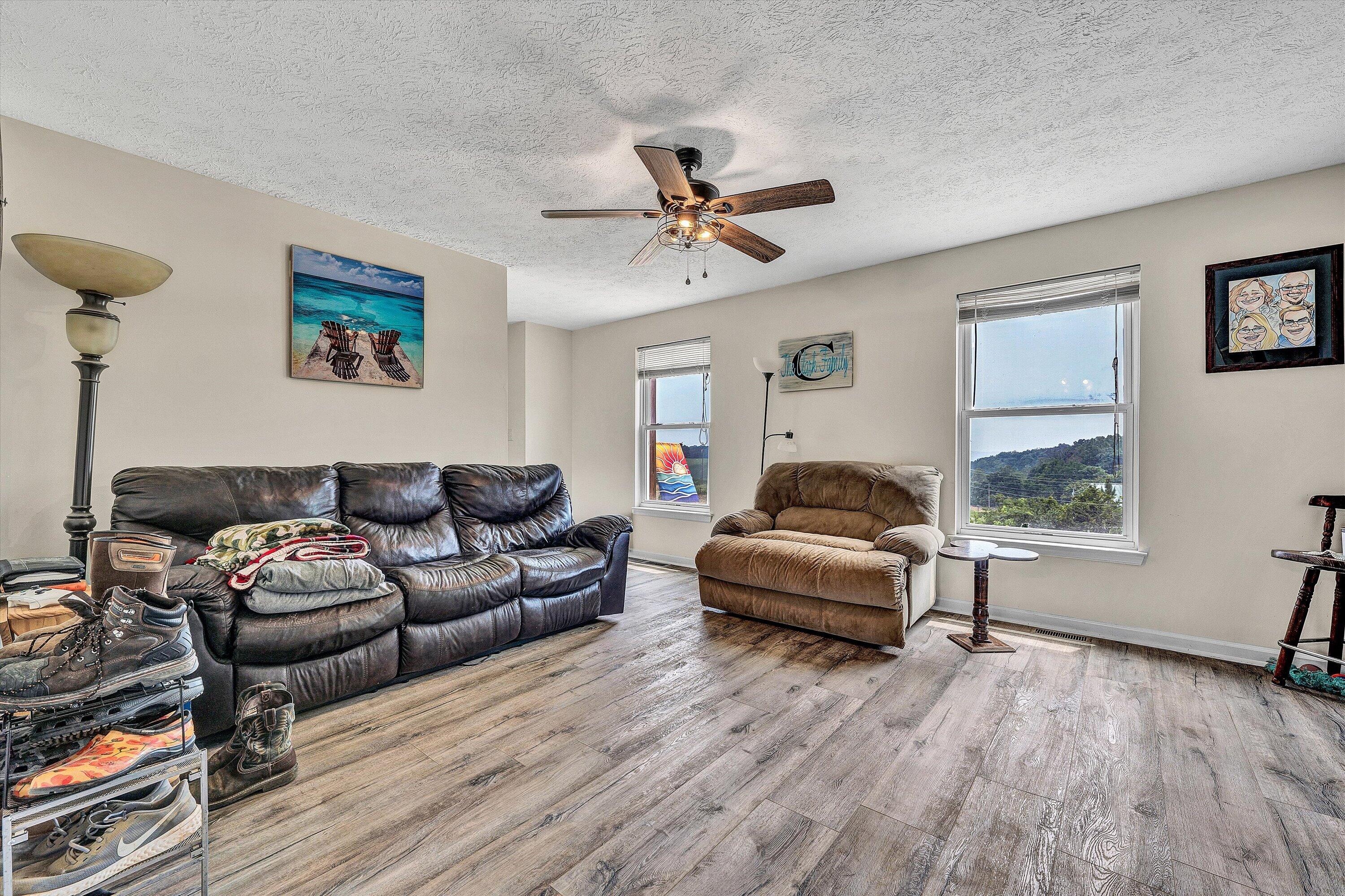 3626 Old Fincastle RD