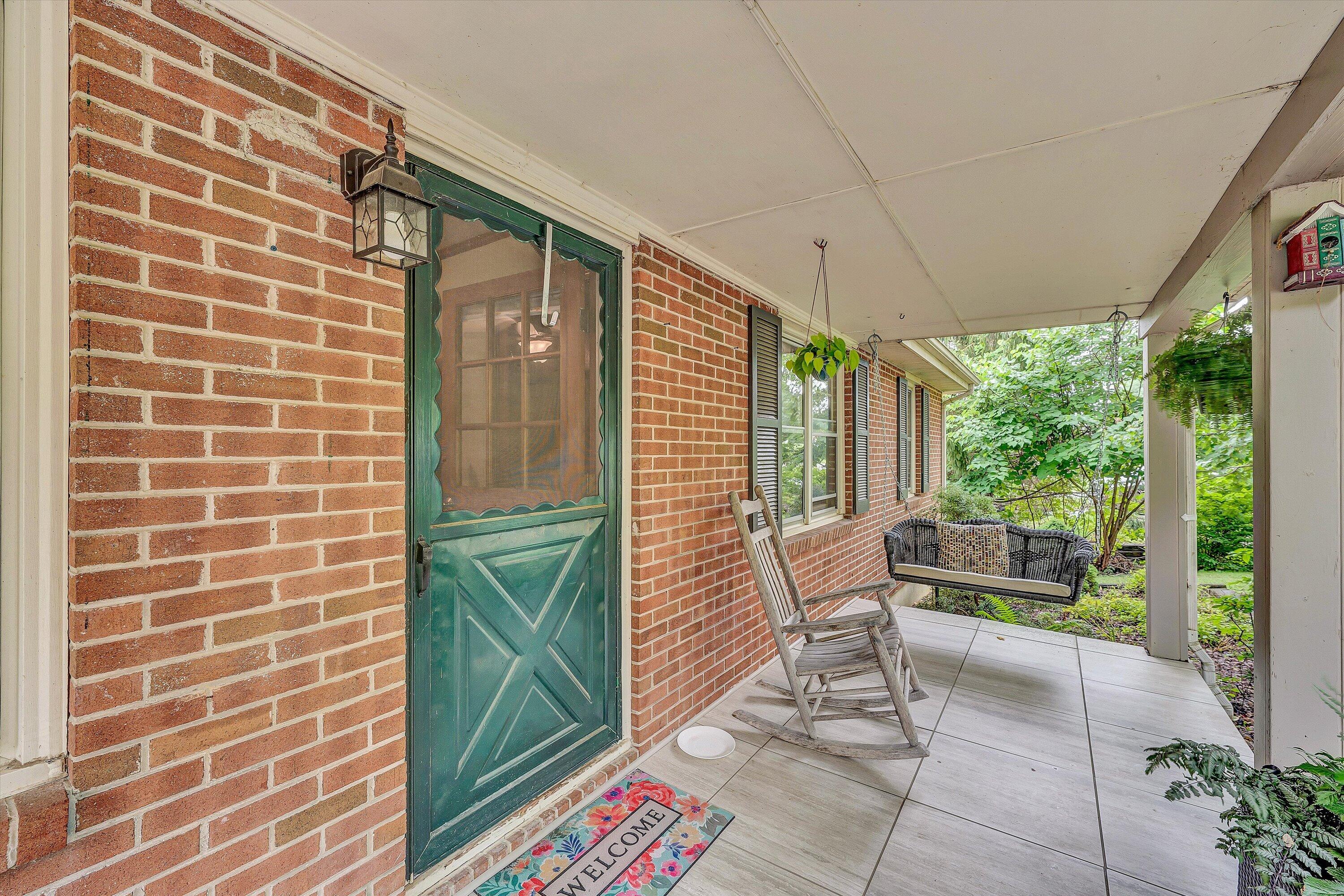 2671 Beulah LN