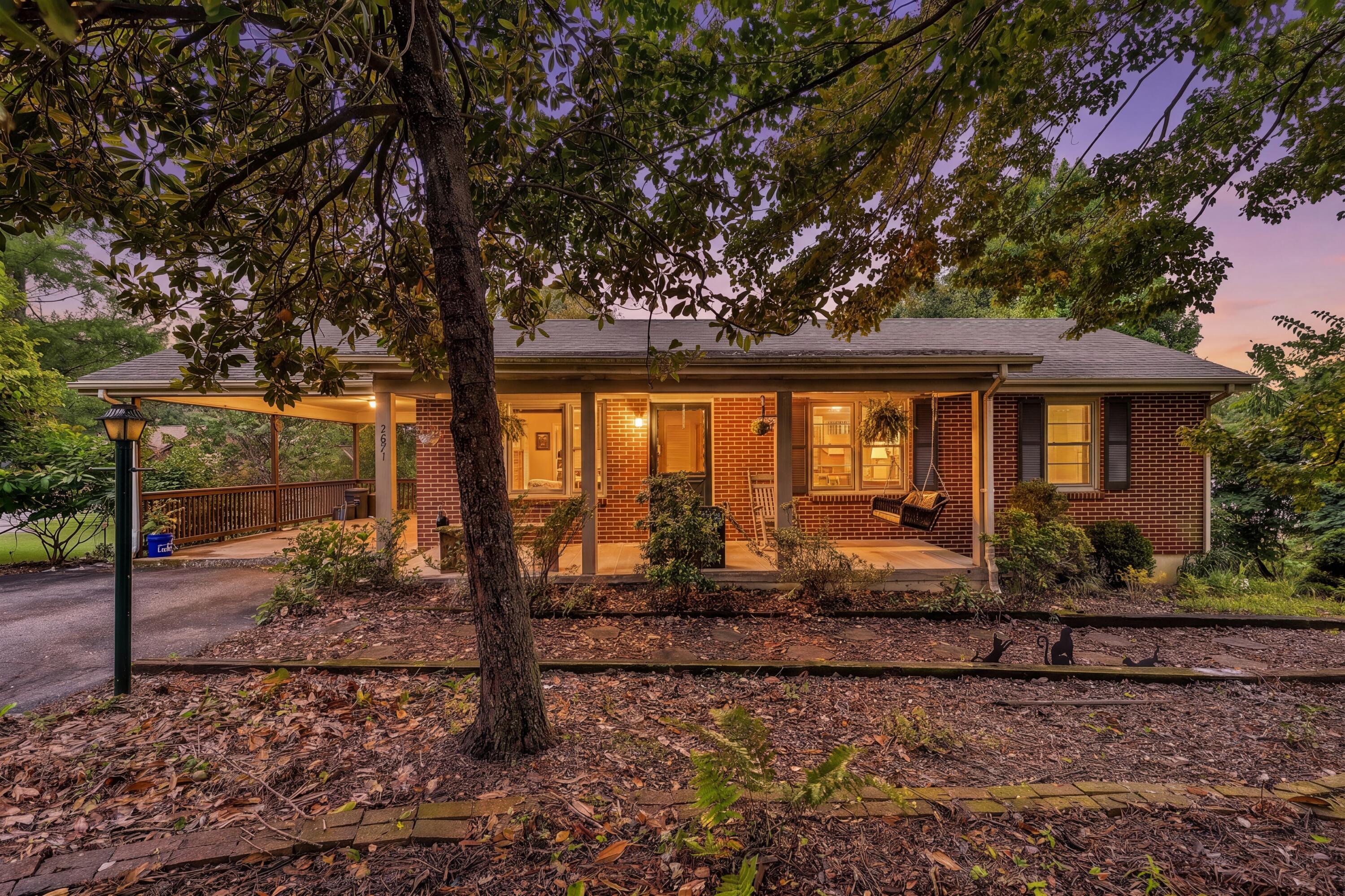 2671 Beulah LN