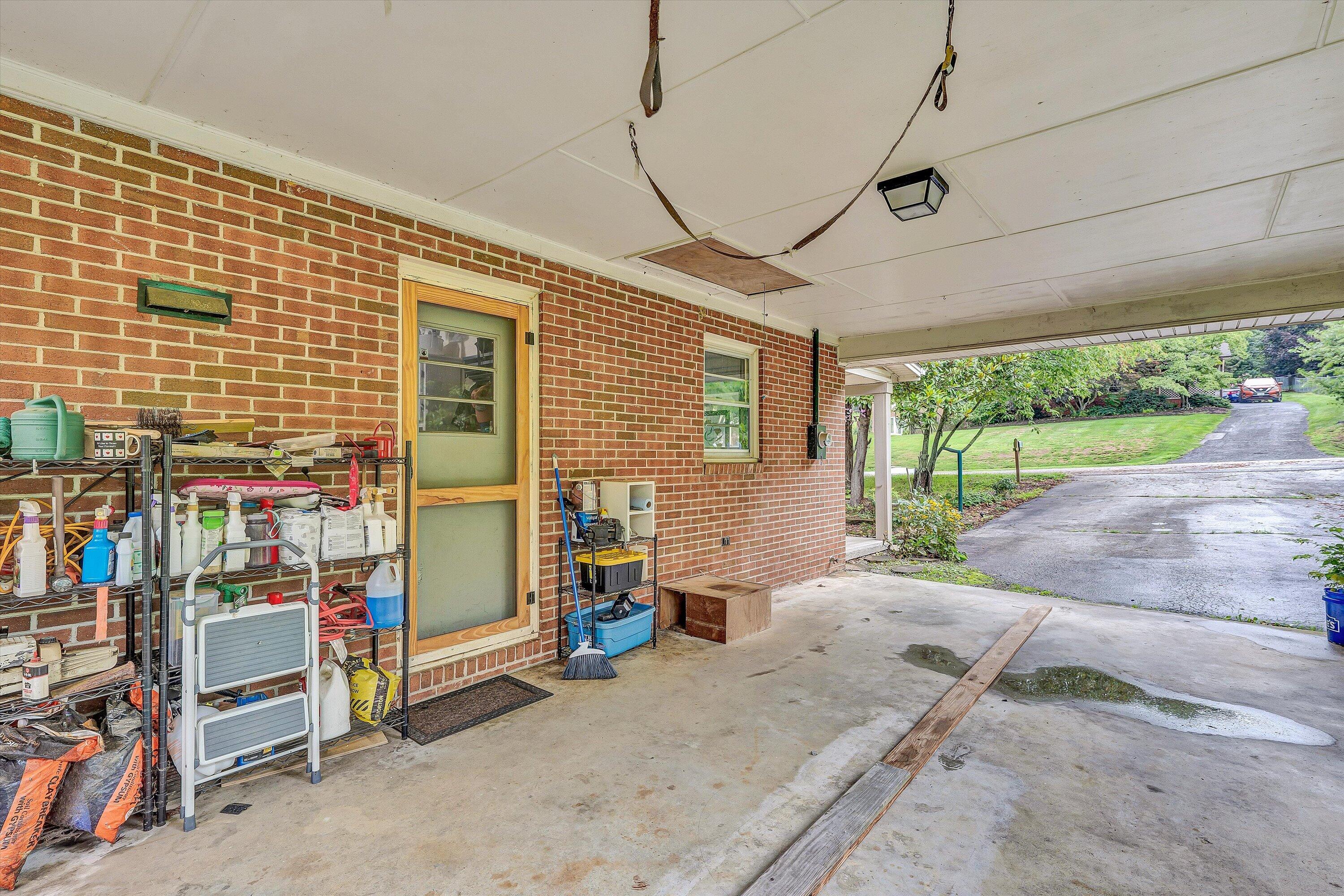 2671 Beulah LN