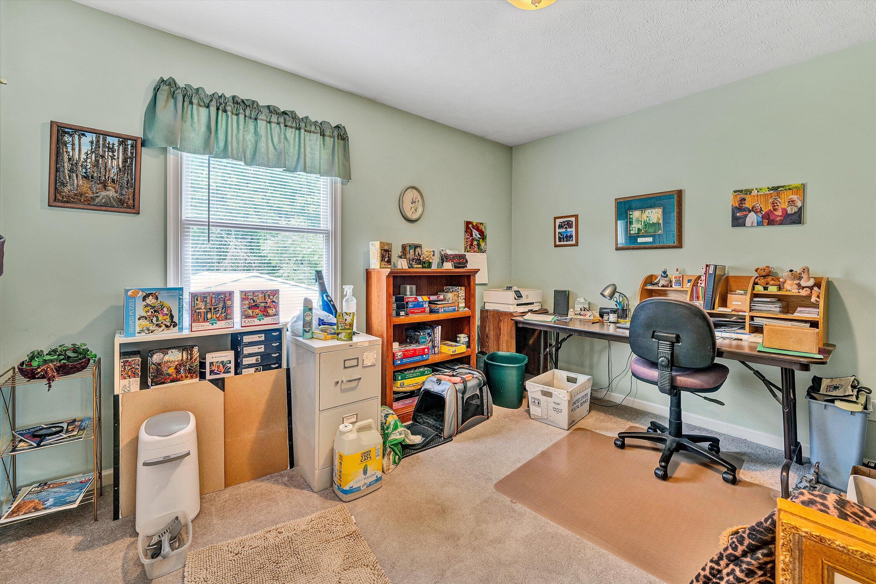 1665 Bellevue RD