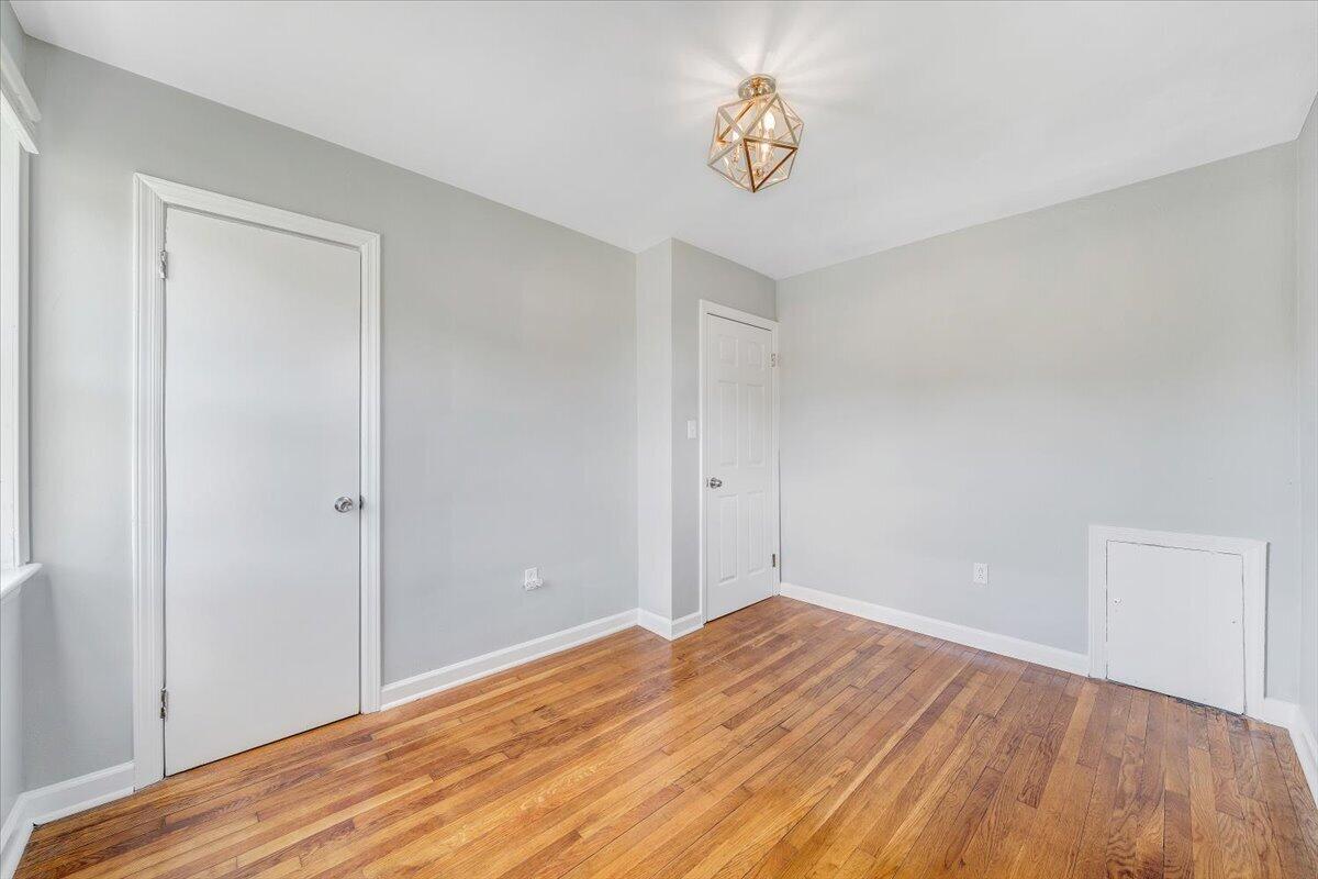 1302 22nd ST NW