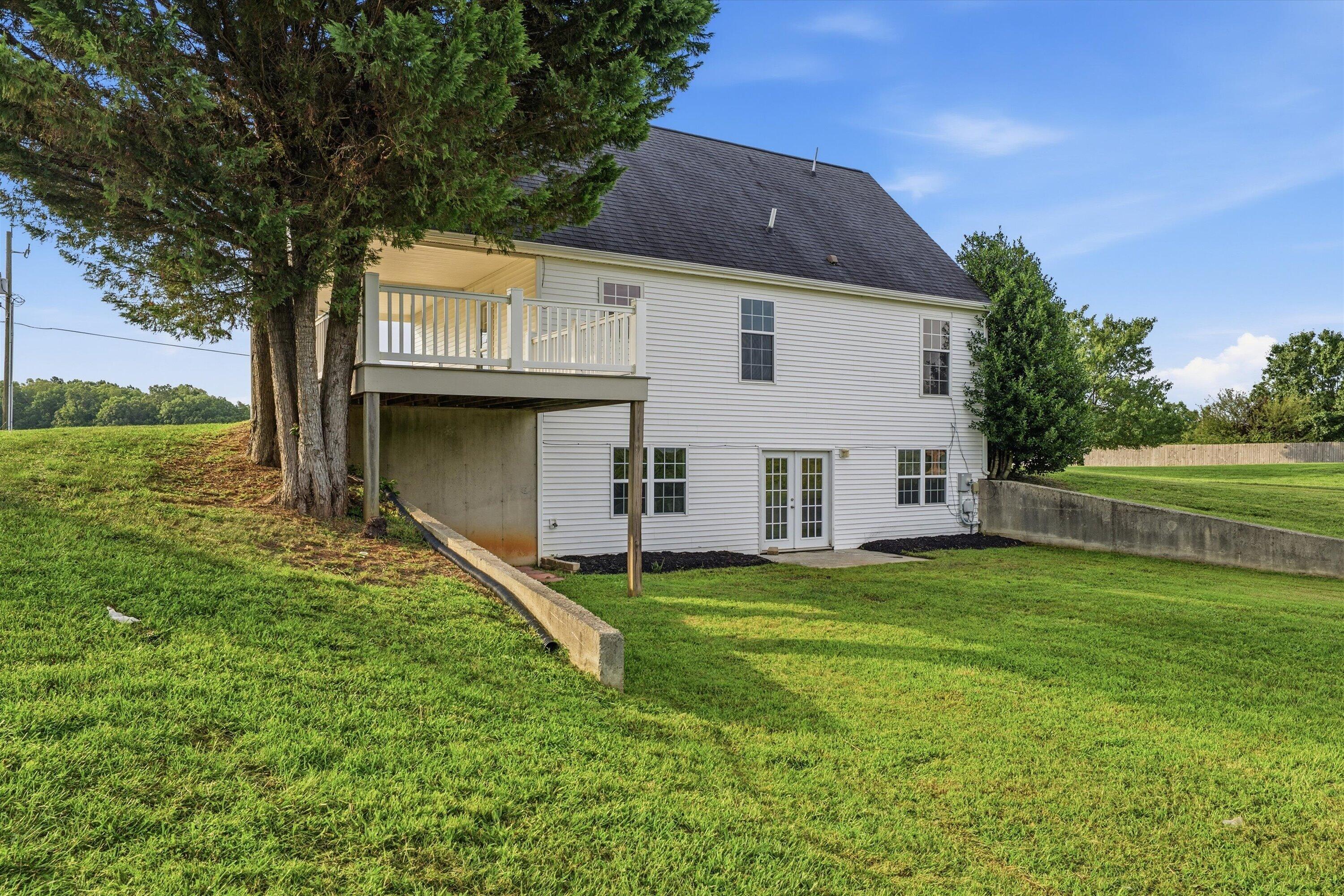 1147 Bluewater DR