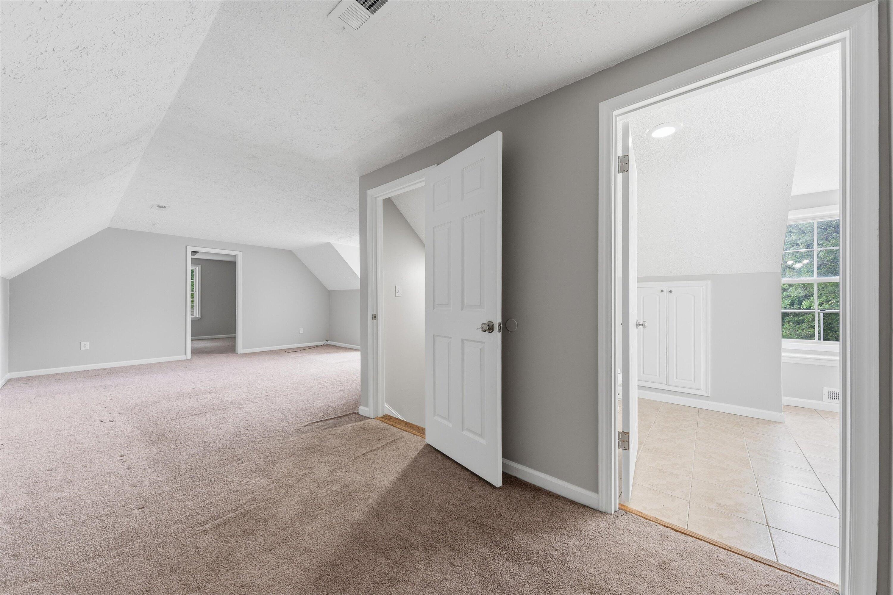 1147 Bluewater DR