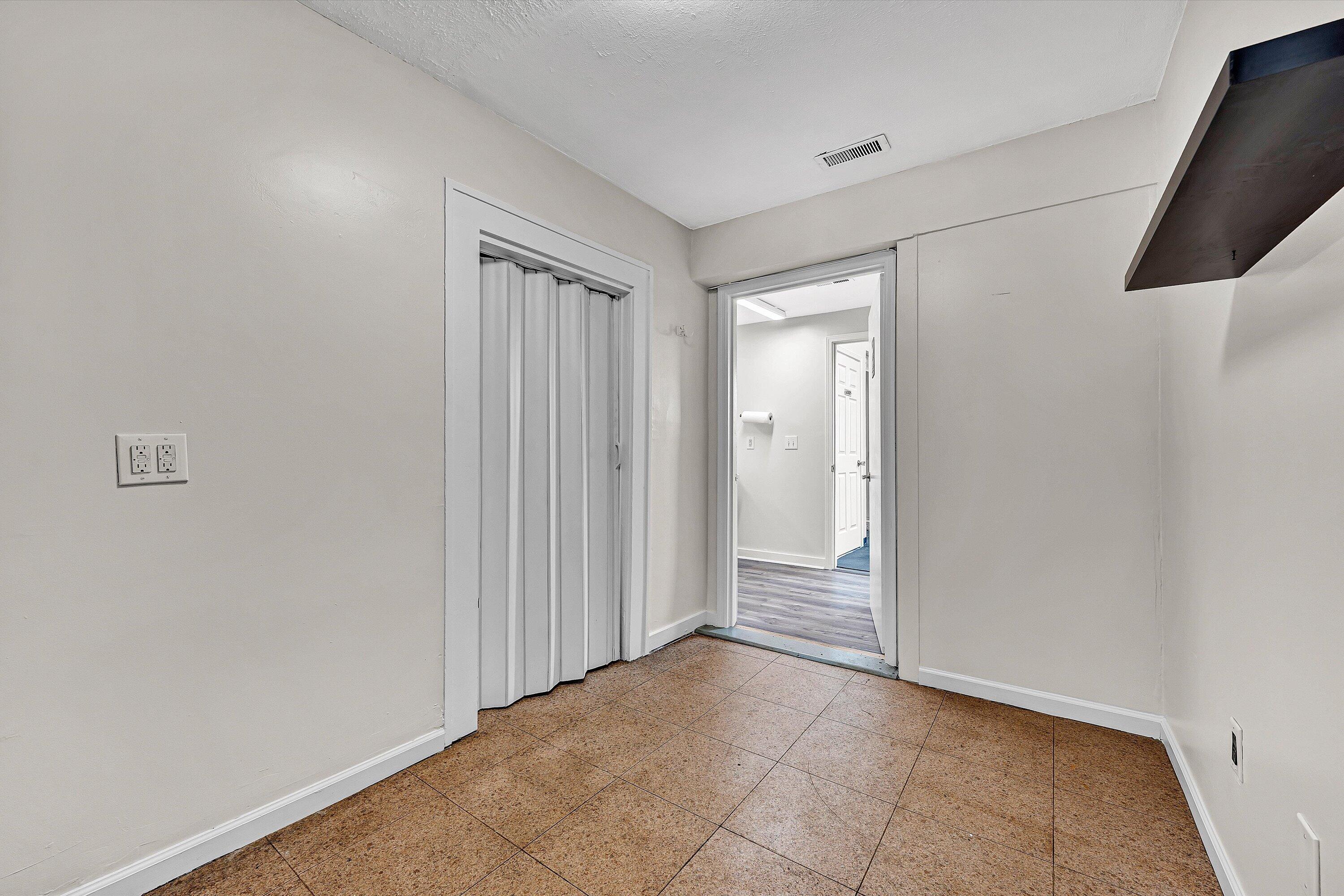 701-707 Salem AVE SW