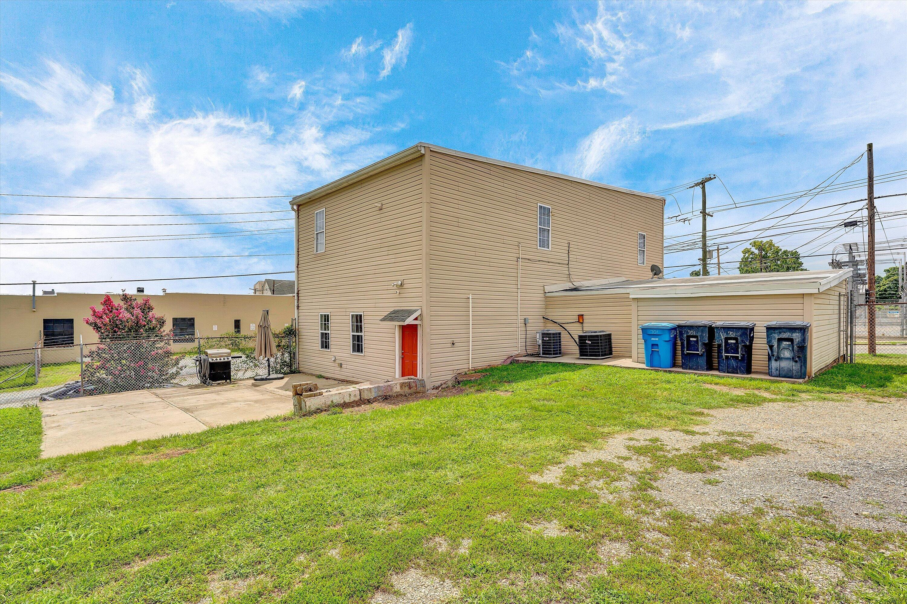 701-707 Salem AVE SW