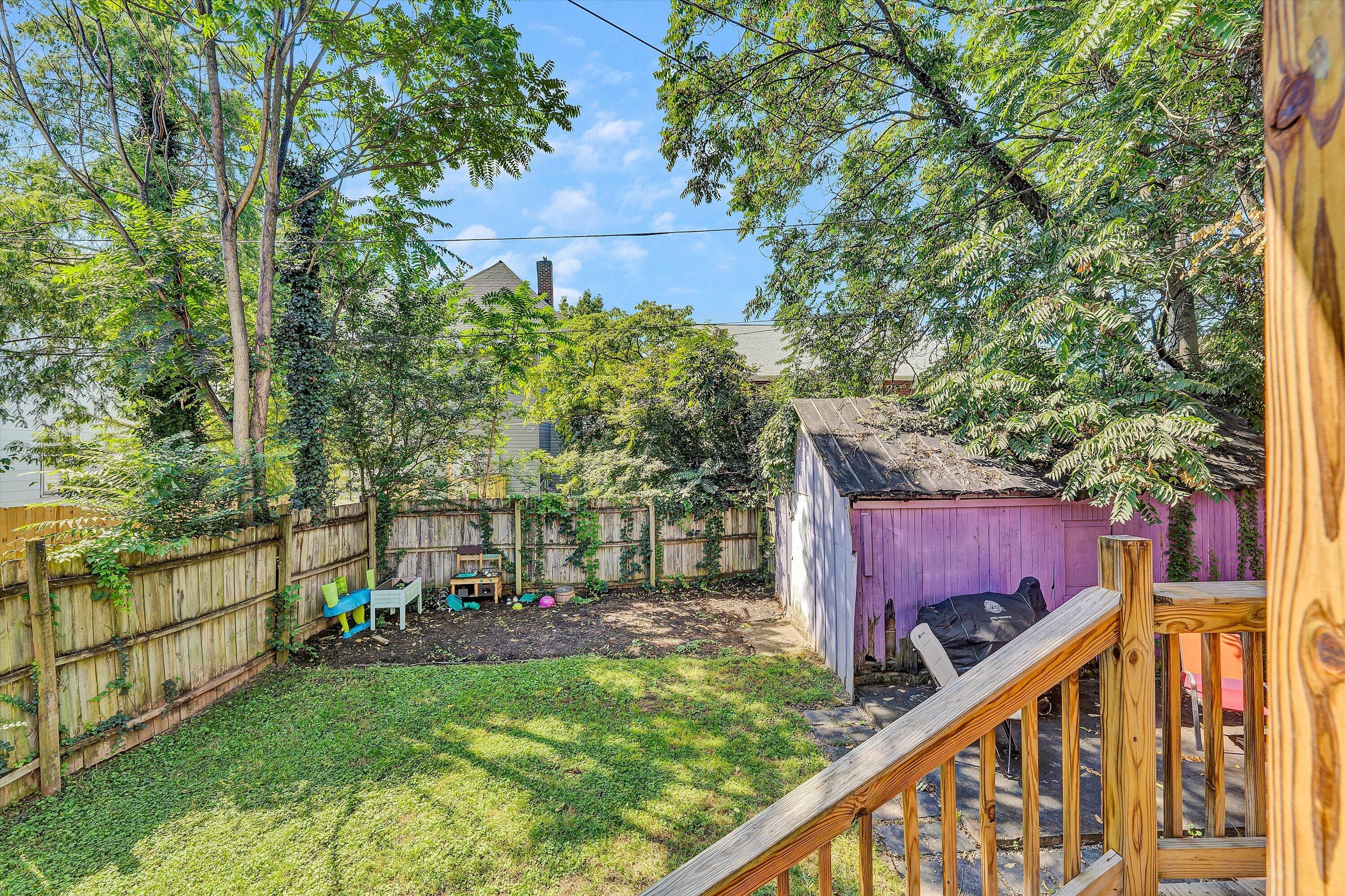 1210 Chapman AVE SW