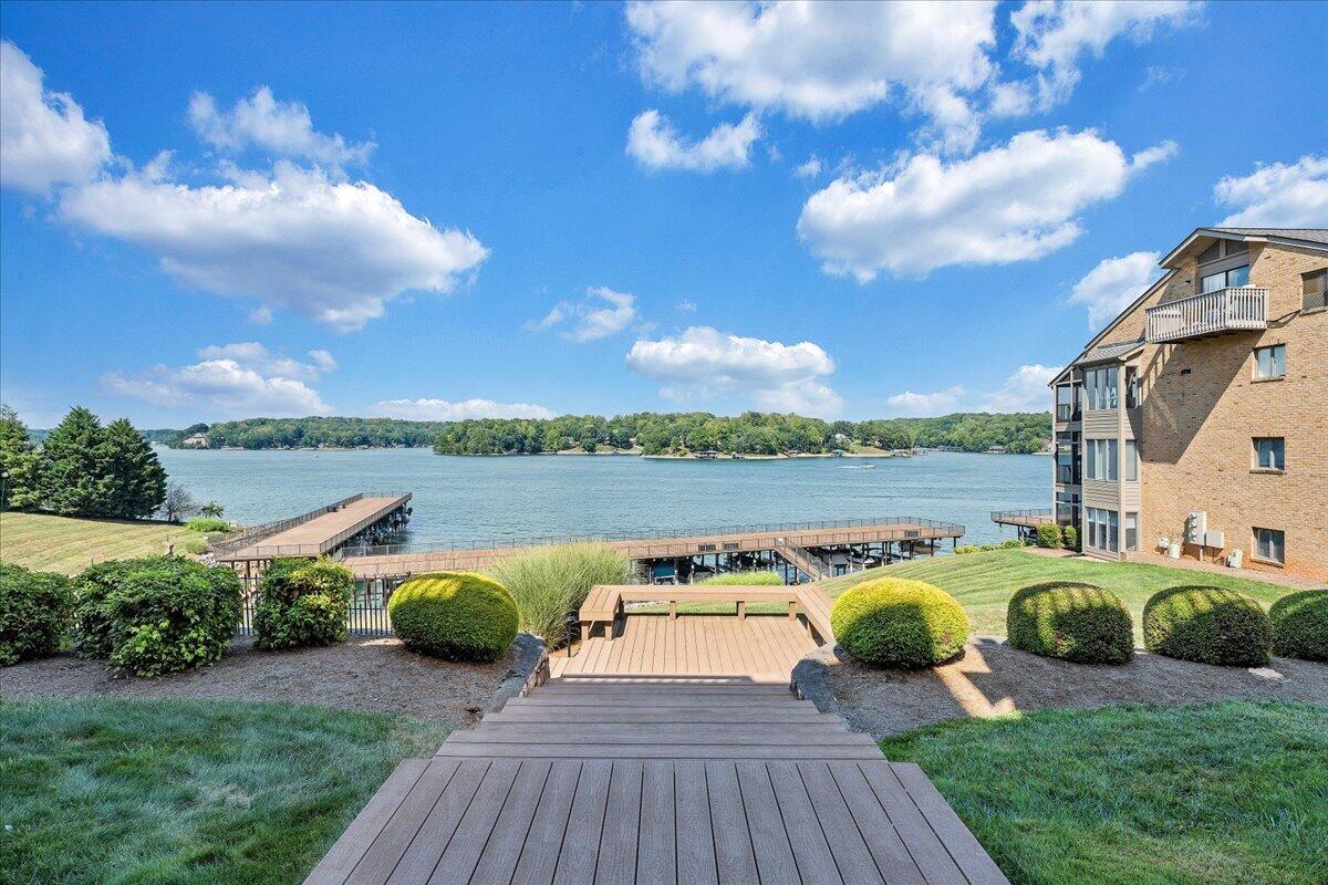 845 Gangplank RD 205