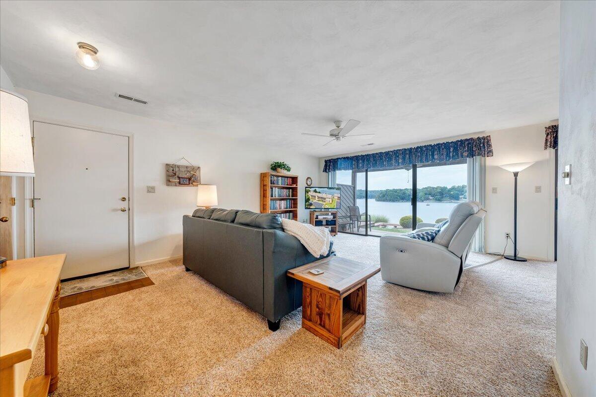 845 Gangplank RD 205