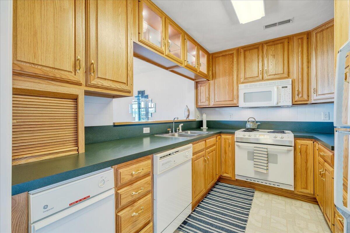 845 Gangplank RD 205