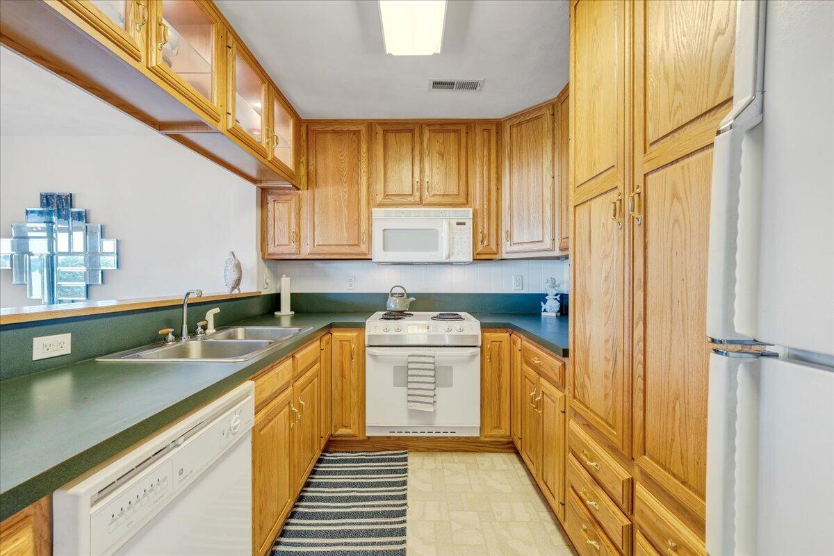 845 Gangplank RD 205