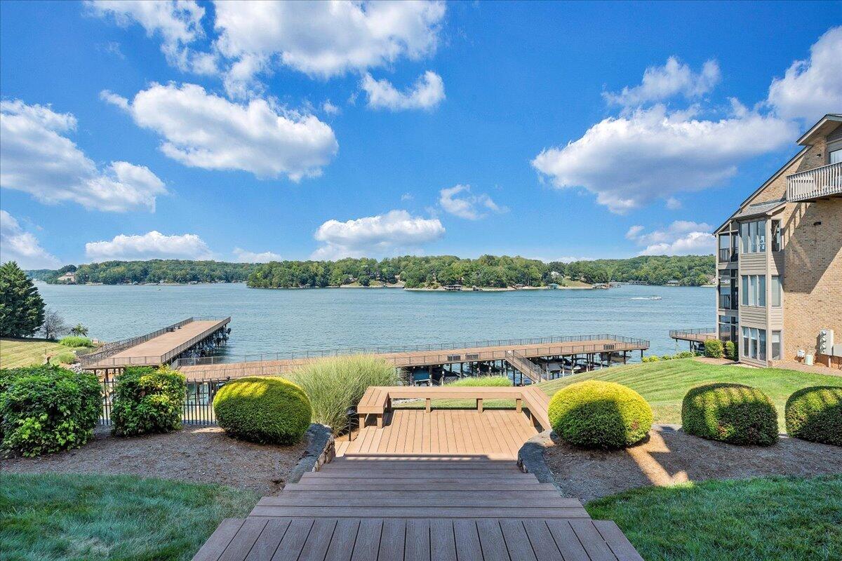 845 Gangplank RD 205
