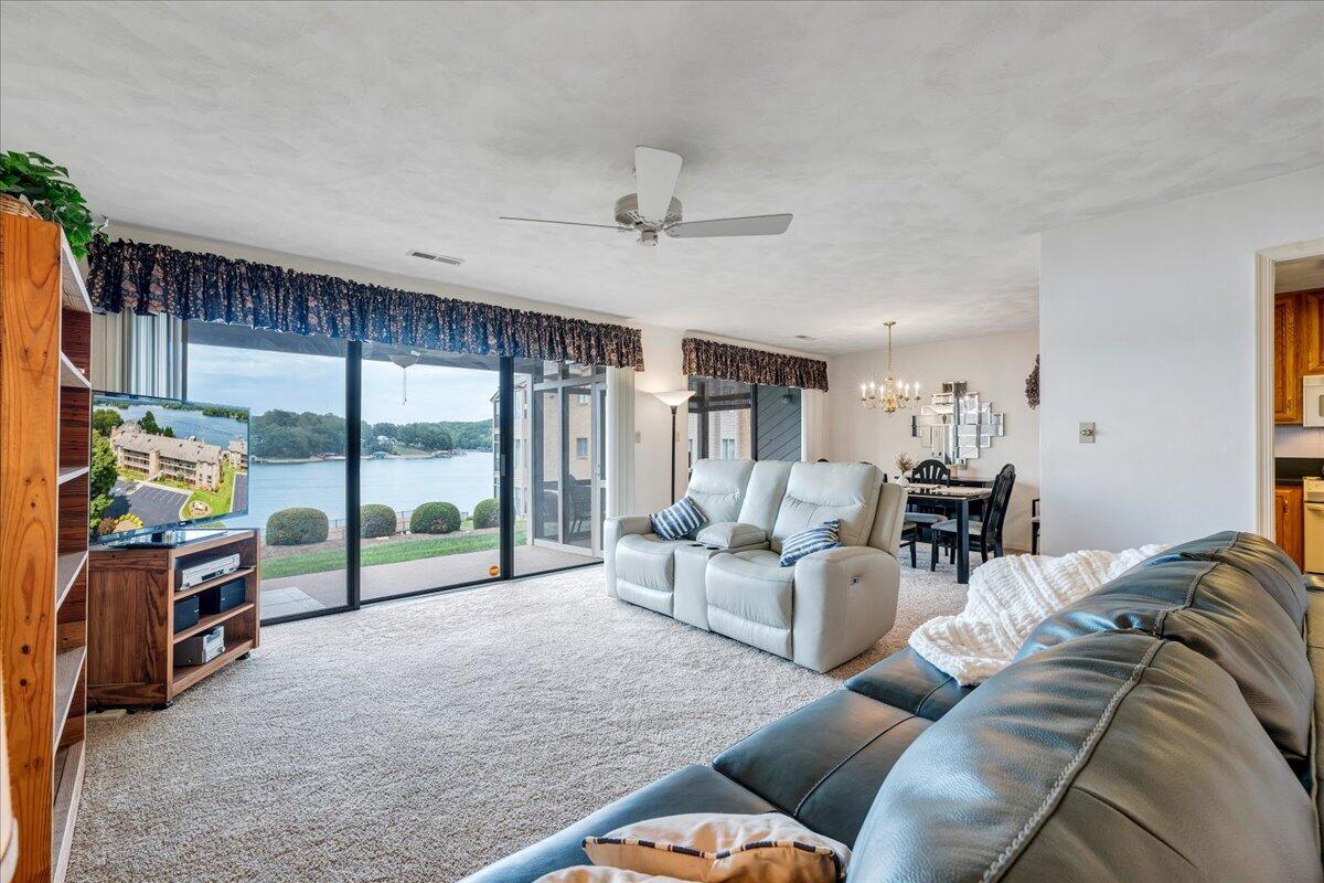 845 Gangplank RD 205
