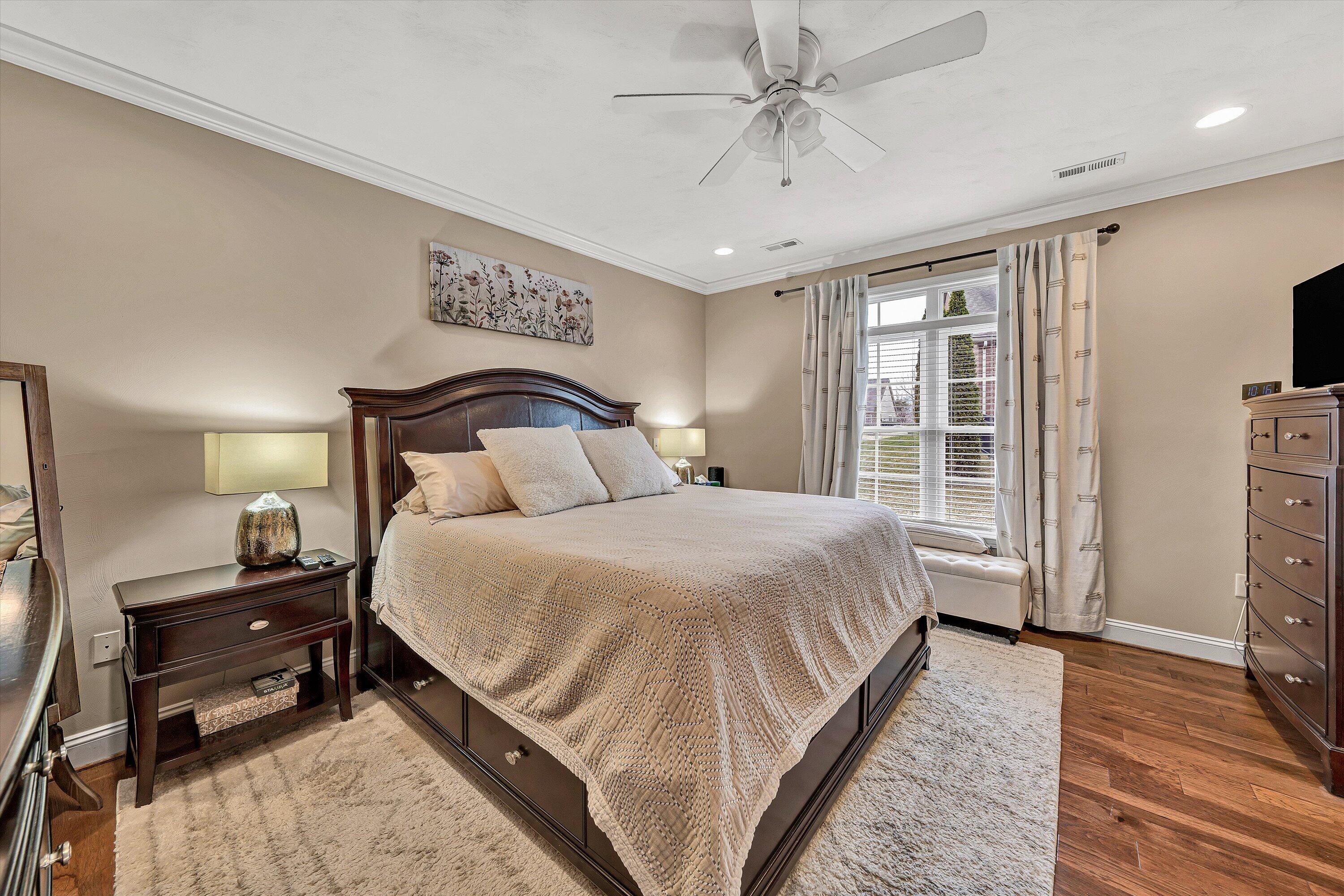 475 Deer Run CIR