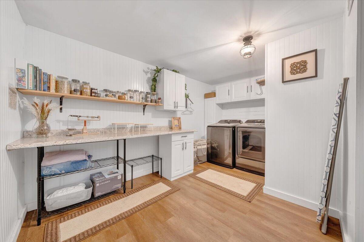 351 Meadow Branch RD