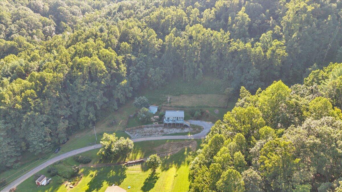 351 Meadow Branch RD