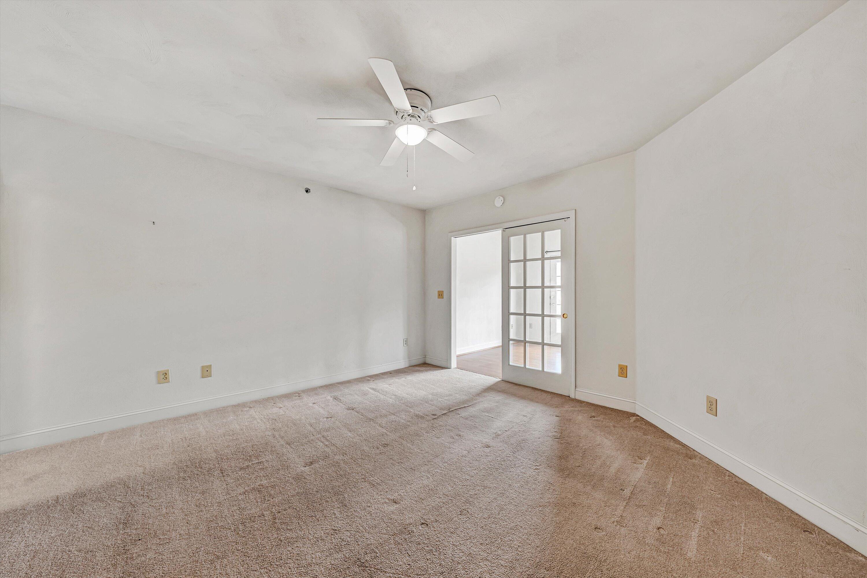 4444 Pheasant Ridge RD APT 305