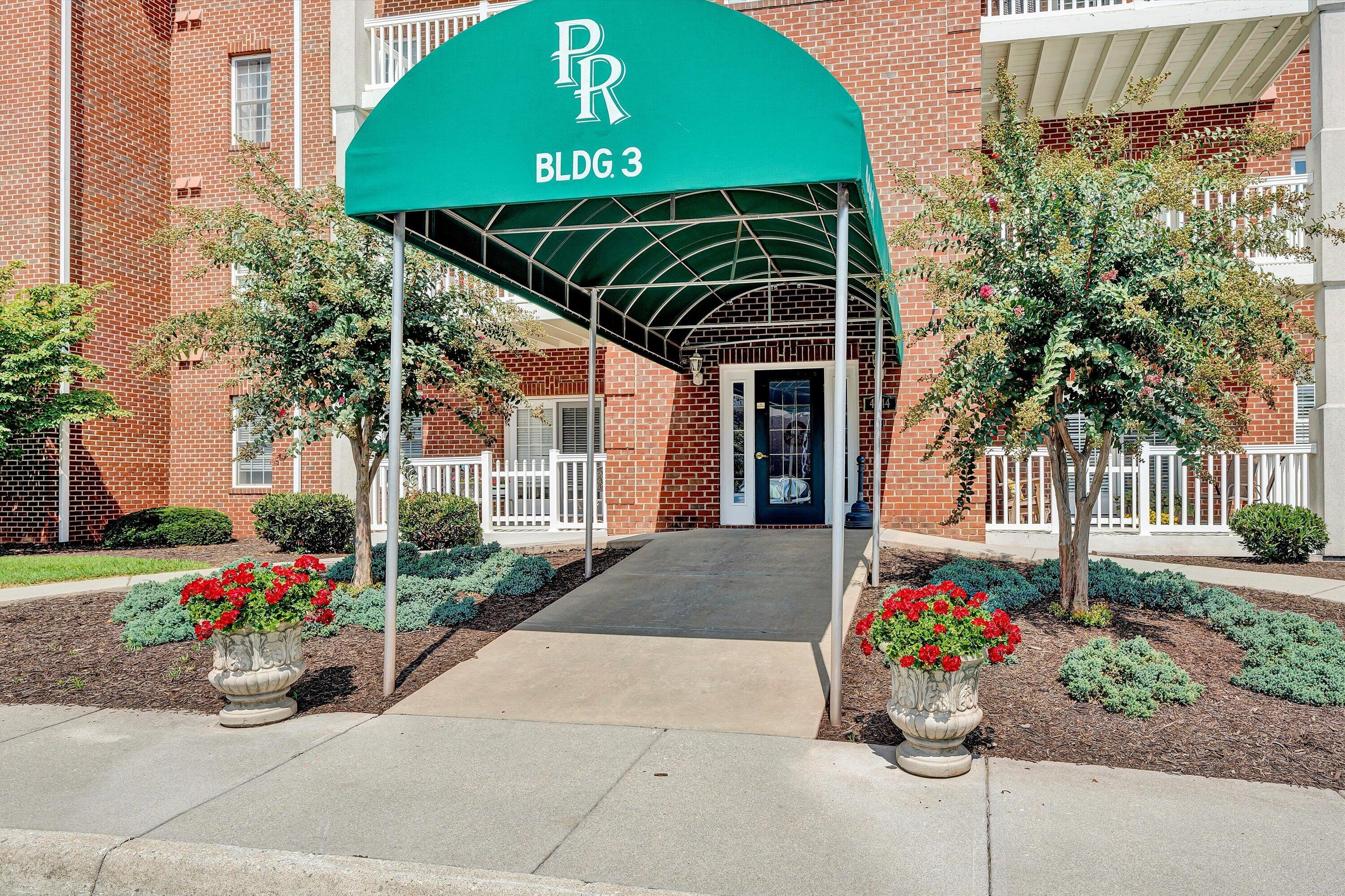 4444 Pheasant Ridge RD APT 305