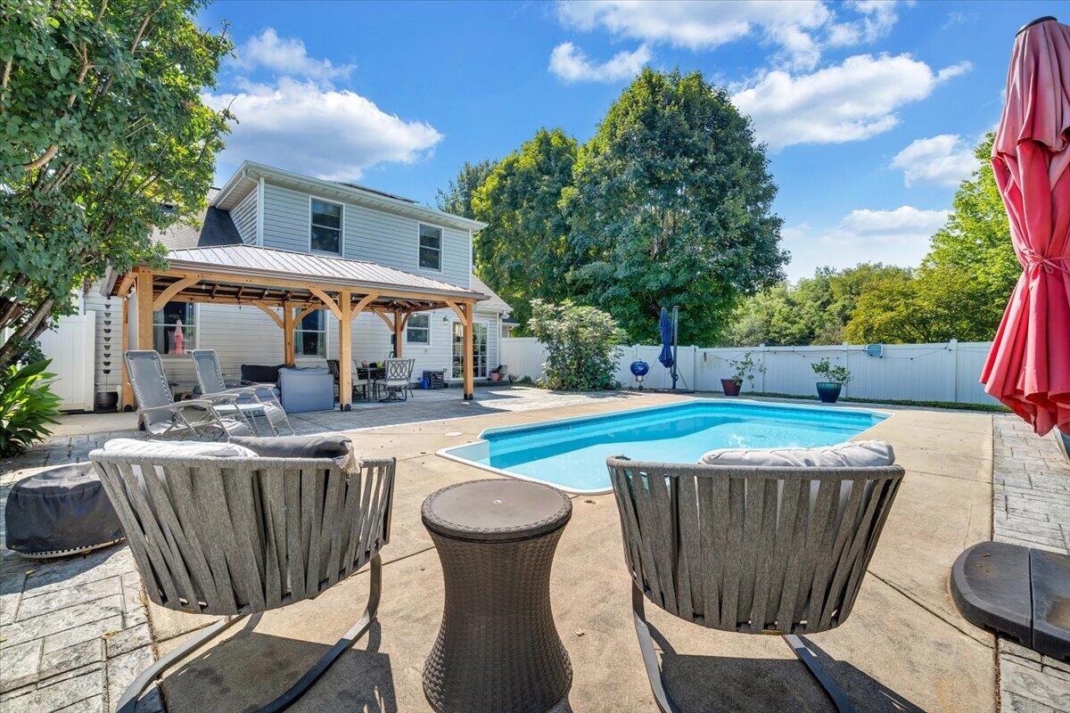 1313 Trevino DR NE