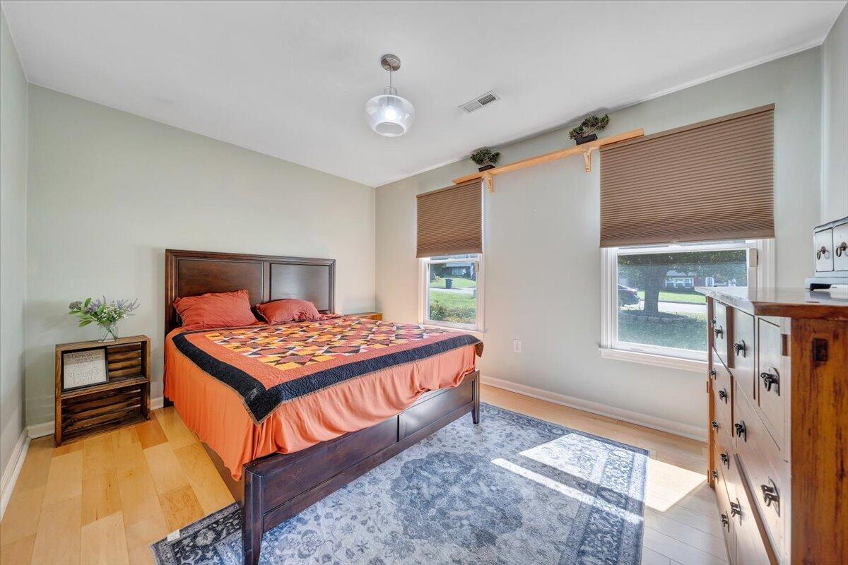 1313 Trevino DR NE