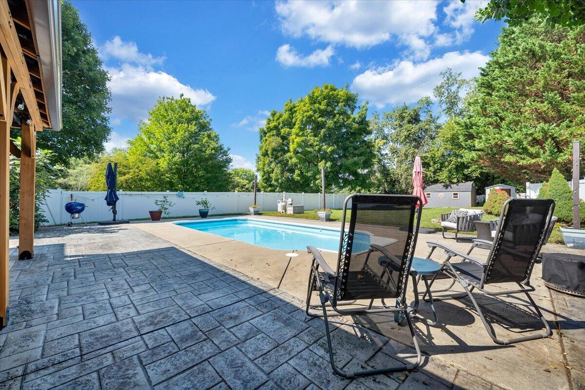 1313 Trevino DR NE