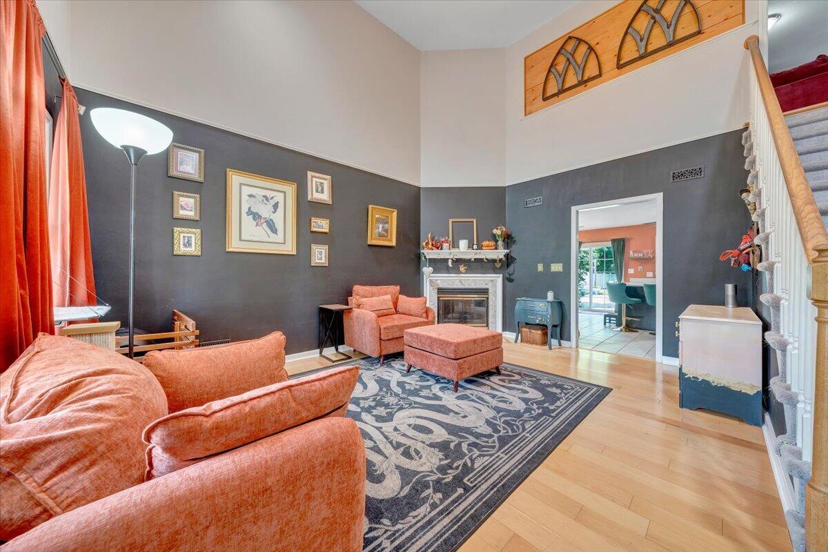 1313 Trevino DR NE