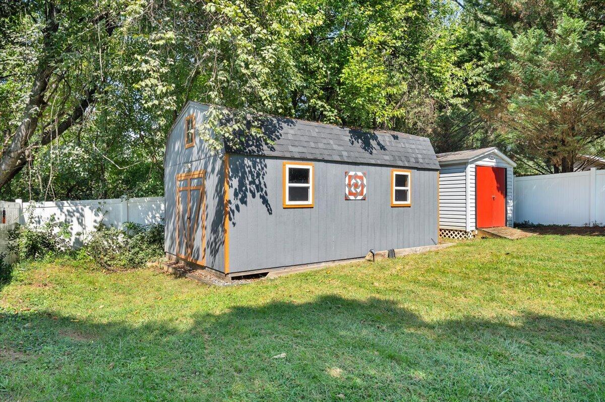1313 Trevino DR NE