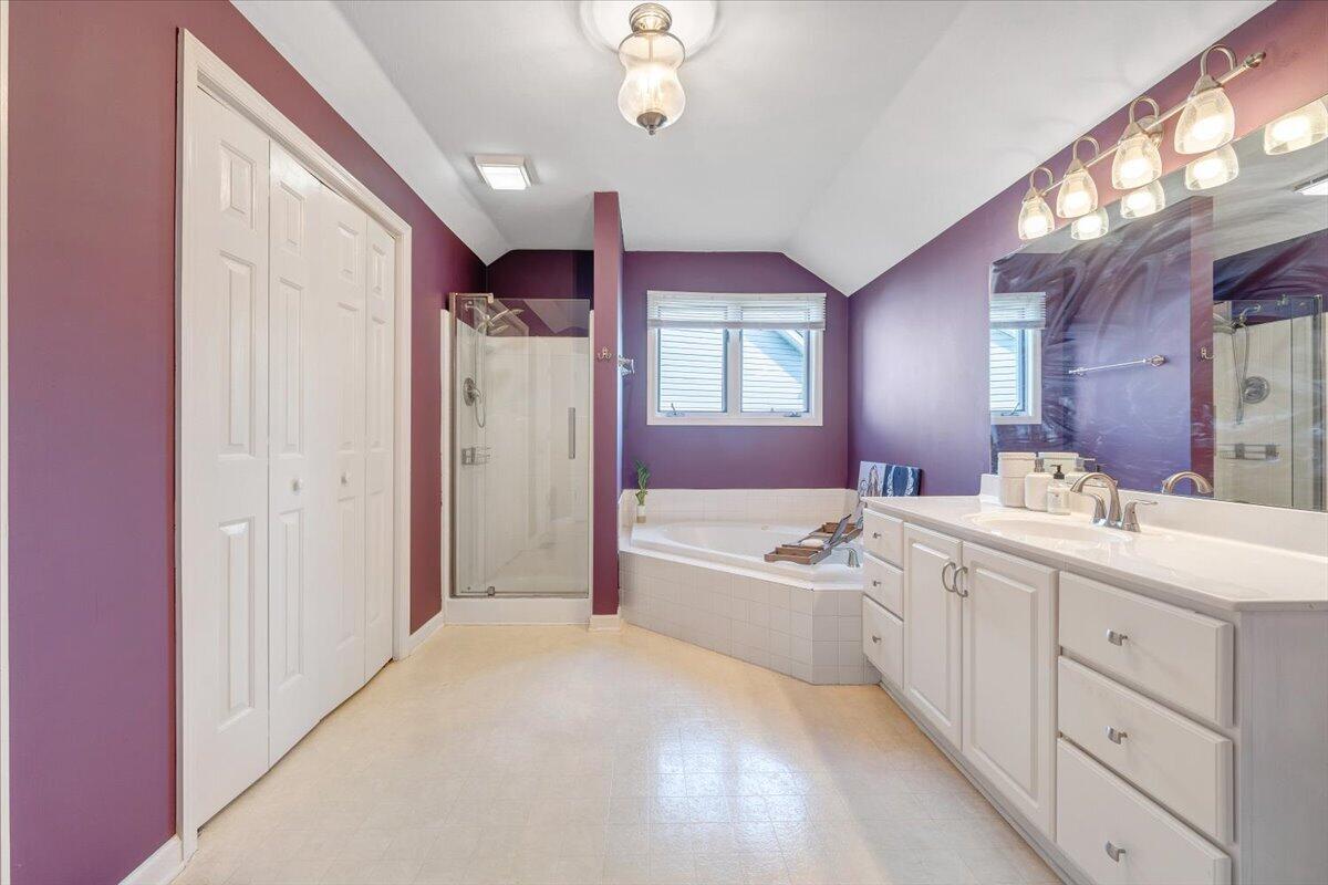 1313 Trevino DR NE