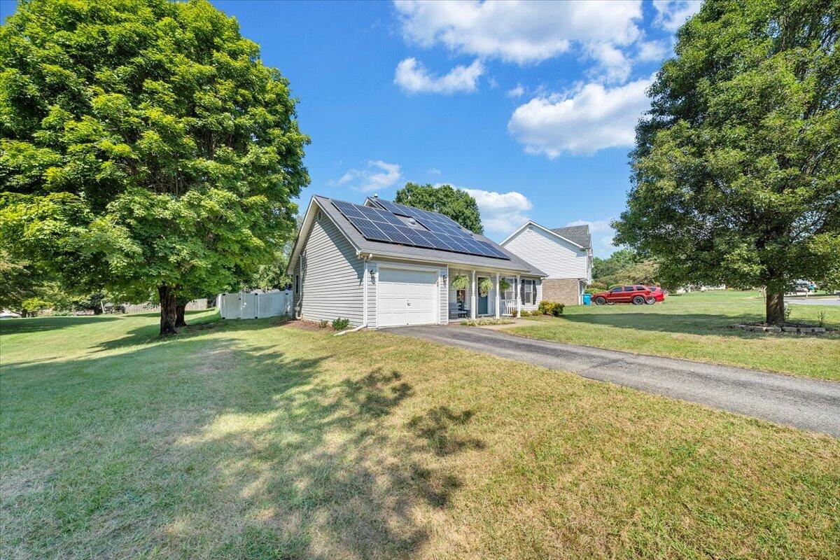 1313 Trevino DR NE