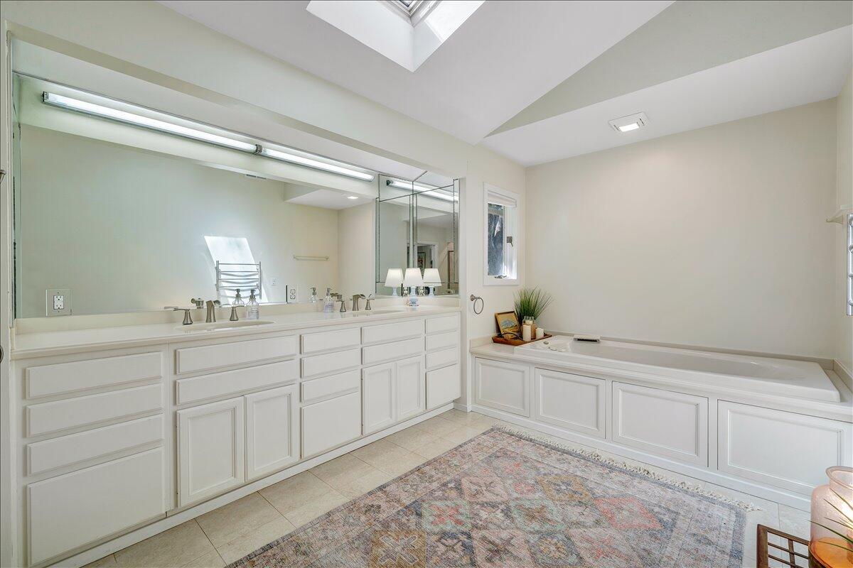 7892 Craig Valley DR