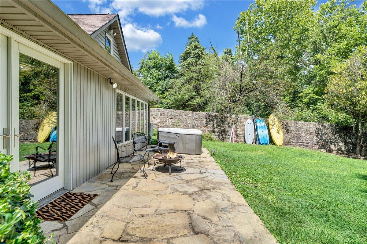 7892 Craig Valley DR