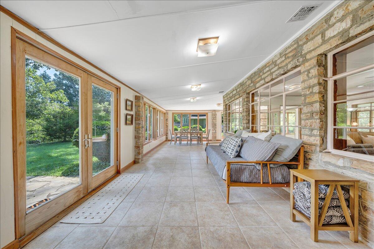 7892 Craig Valley DR
