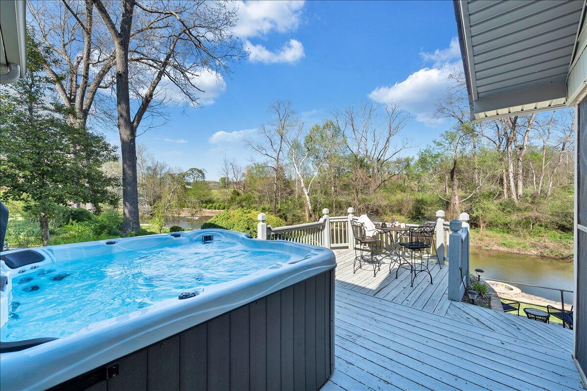 7892 Craig Valley DR